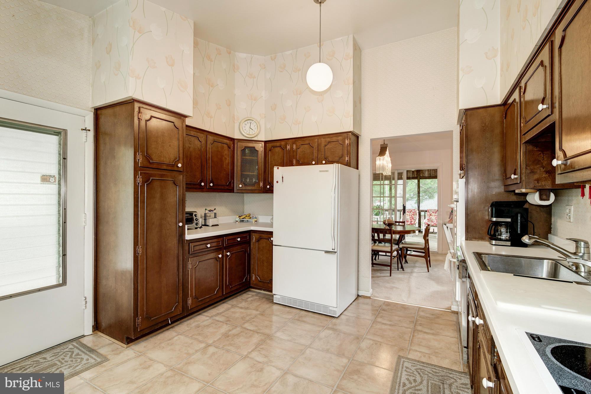 HIGHLAND STONE - Residential