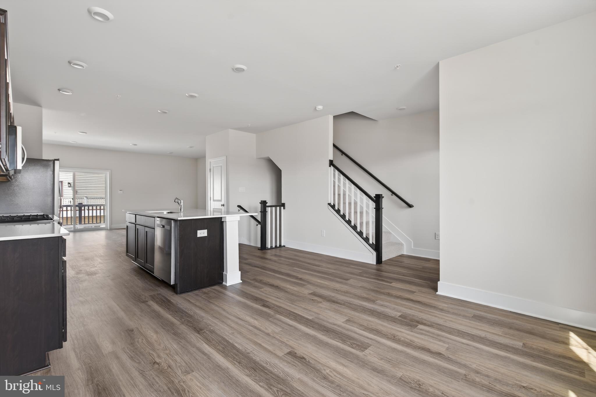 WOODYARD STATION - Residential Lease