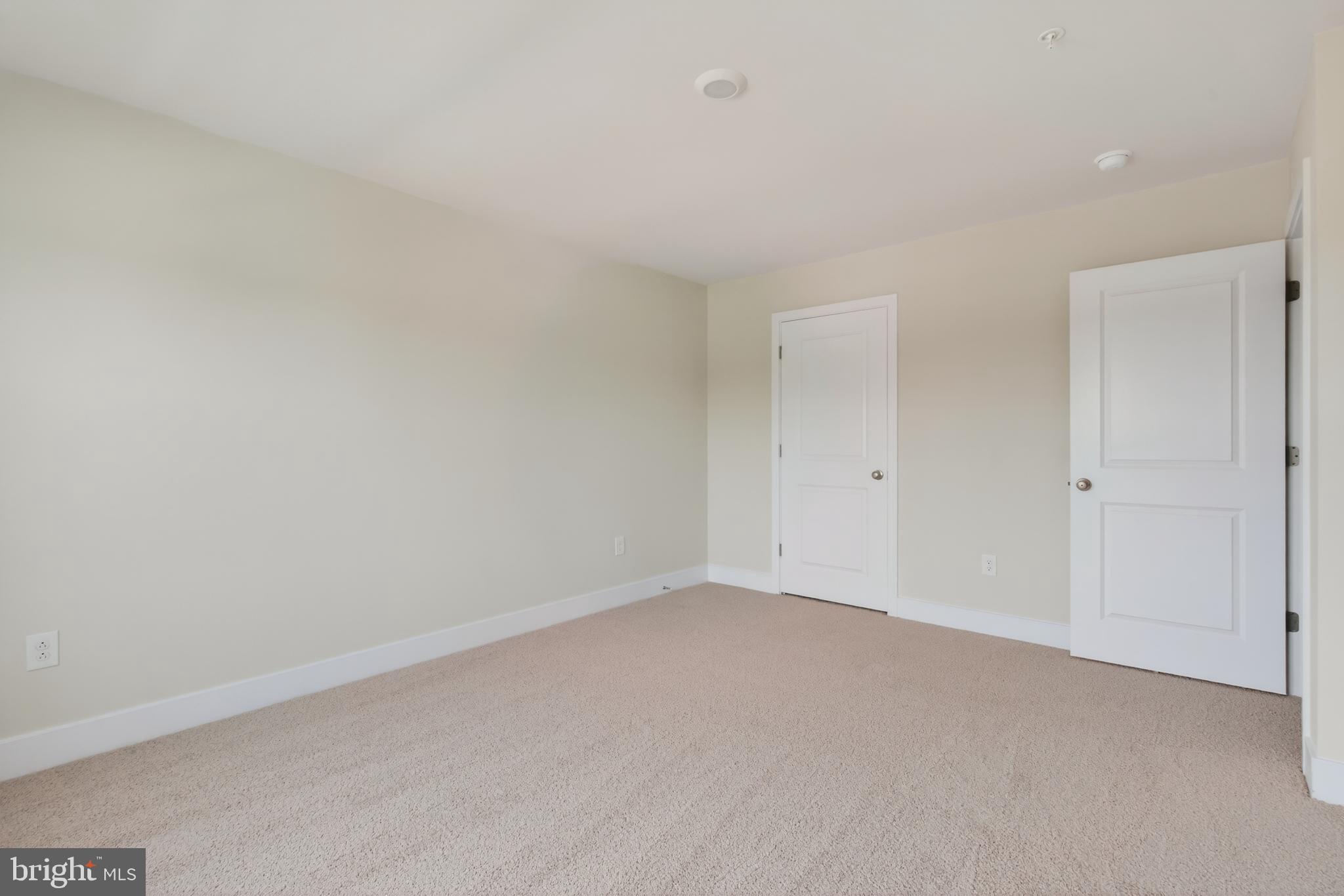 WOODYARD STATION - Residential Lease