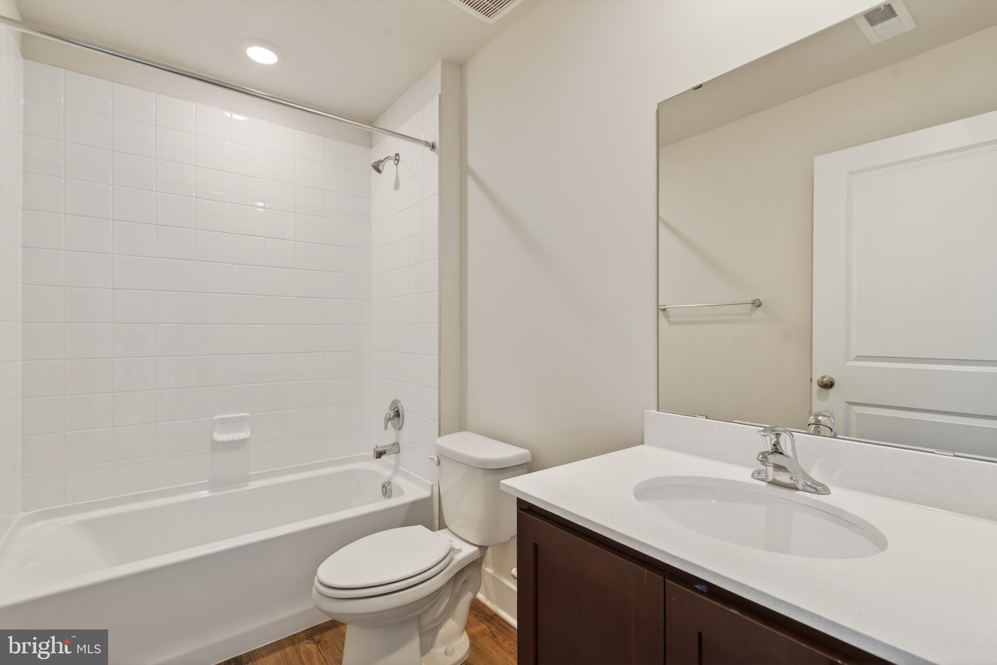 WOODYARD STATION - Residential Lease