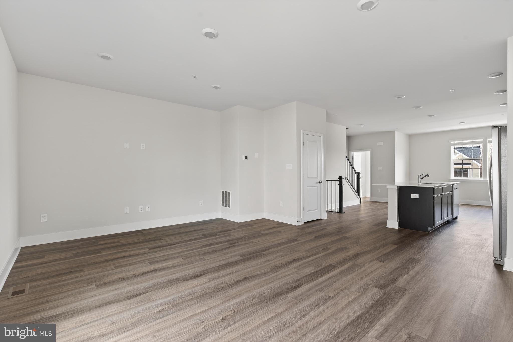 WOODYARD STATION - Residential Lease