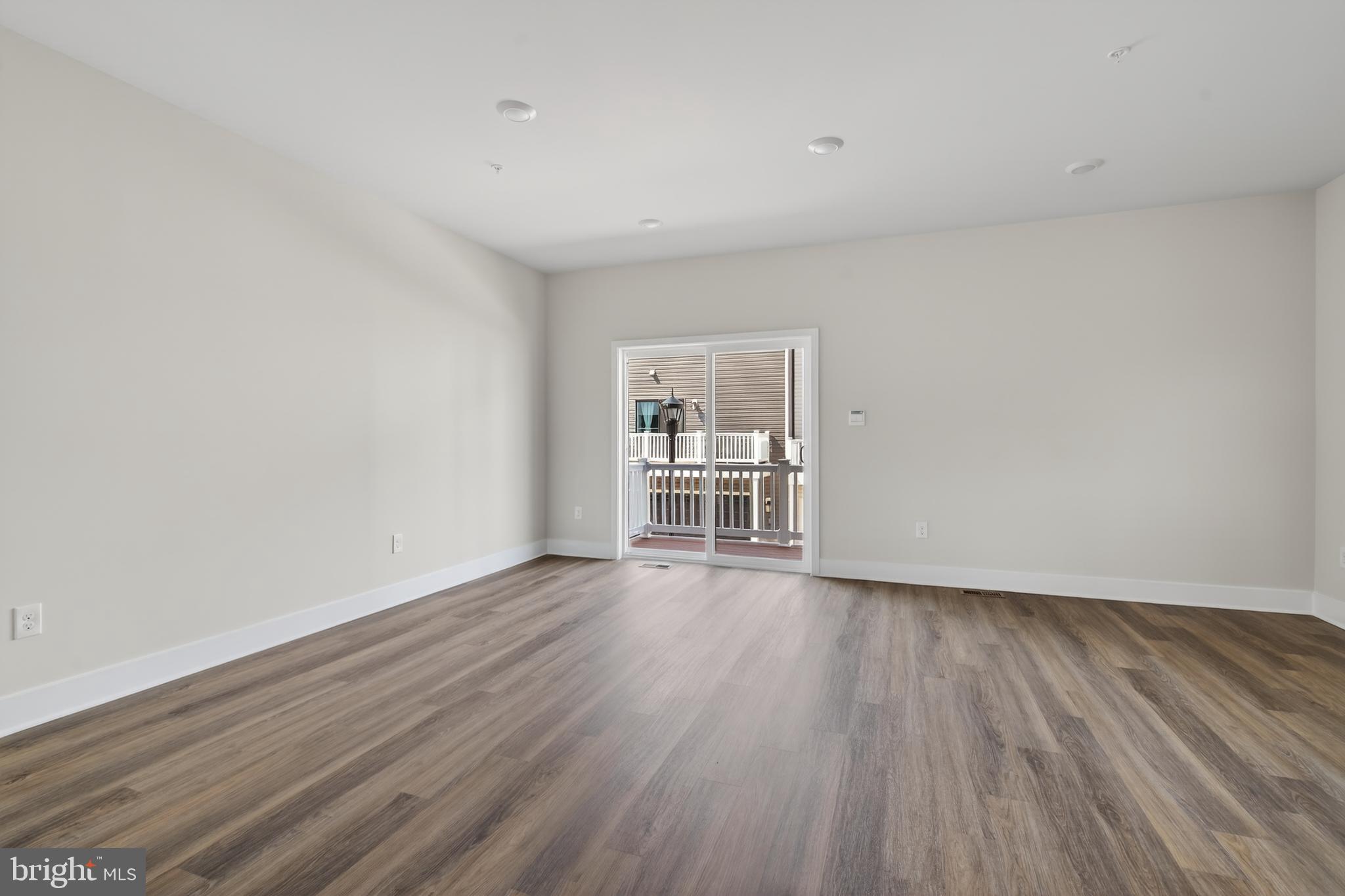 WOODYARD STATION - Residential Lease