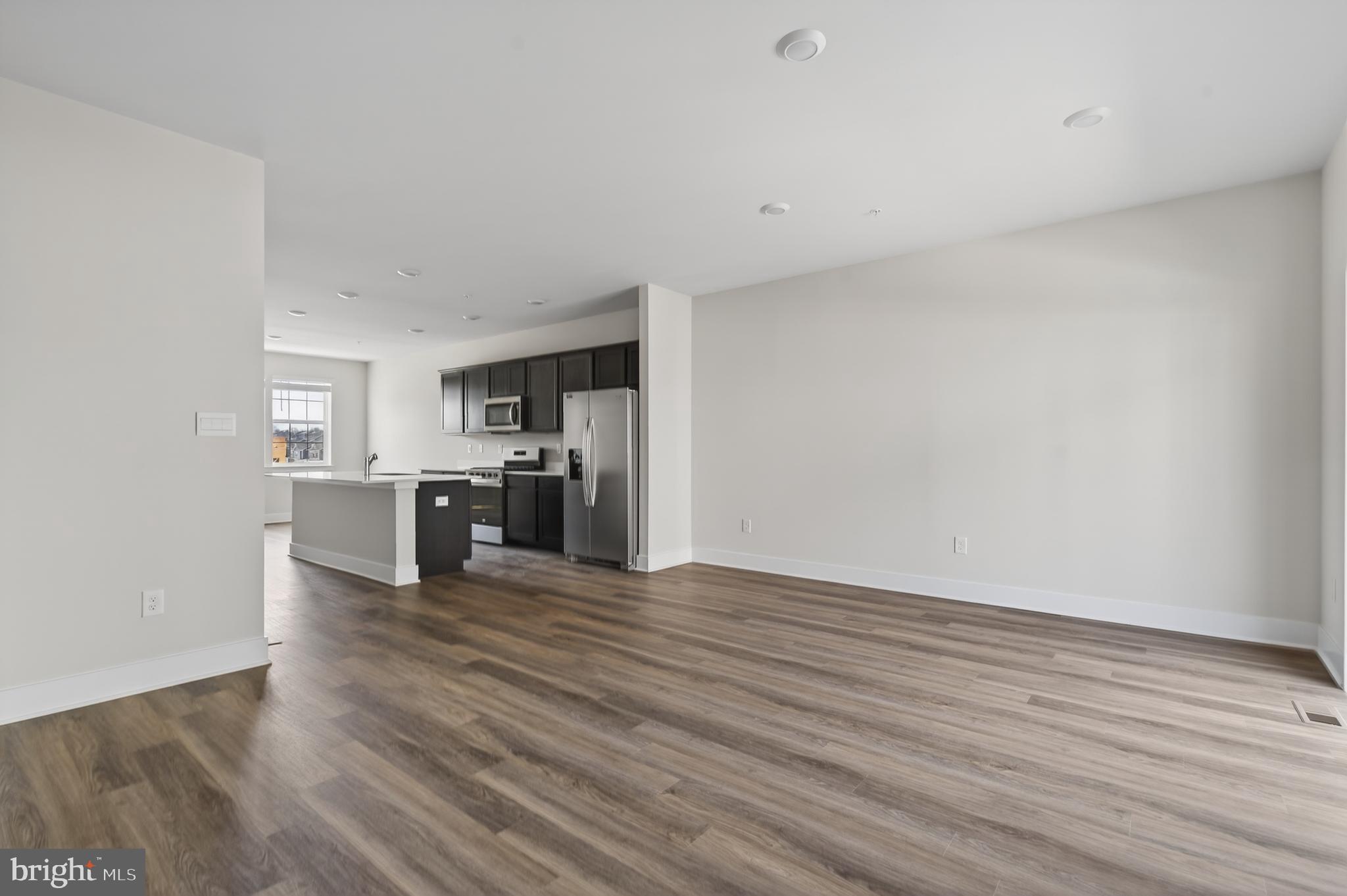 WOODYARD STATION - Residential Lease