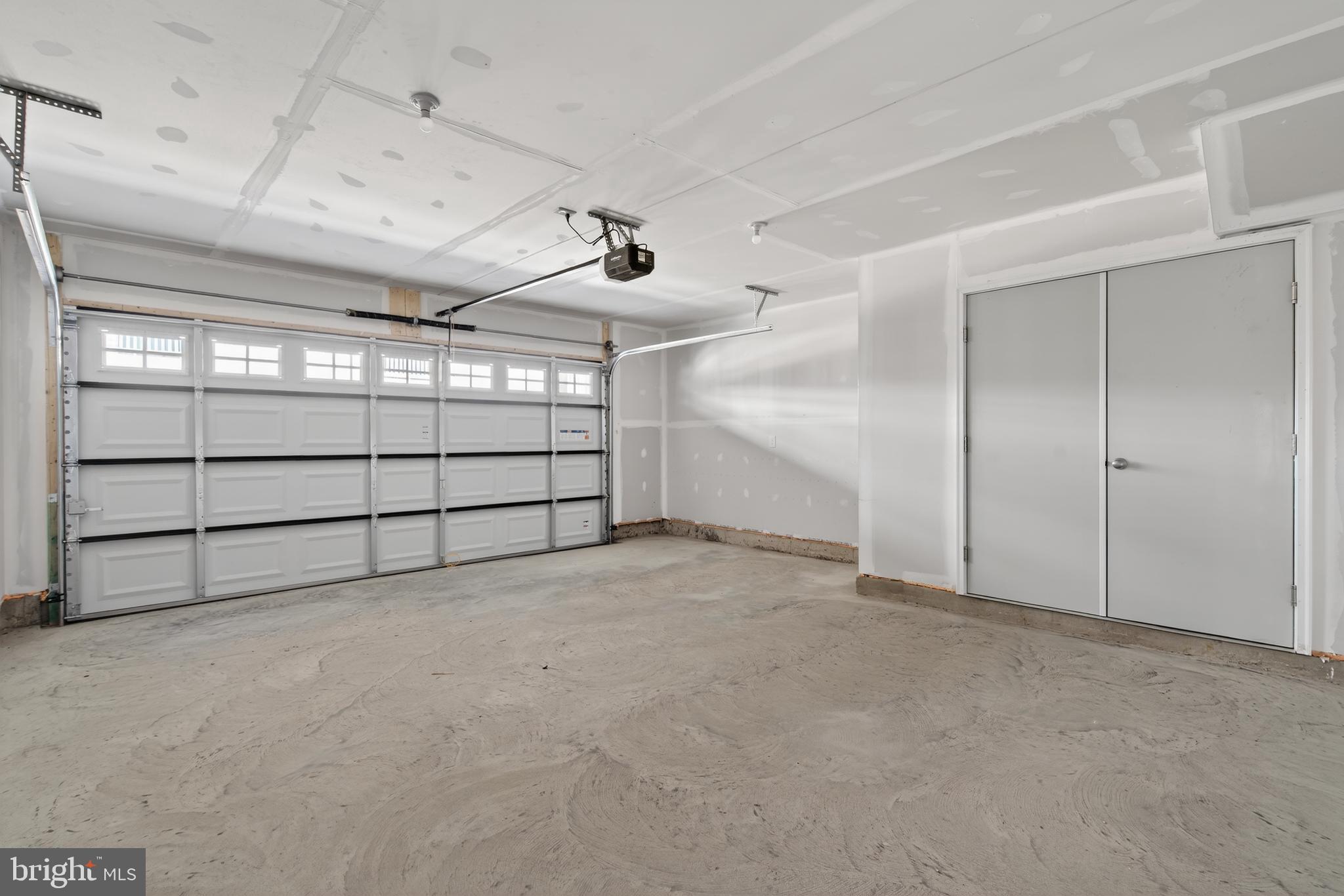 WOODYARD STATION - Residential Lease