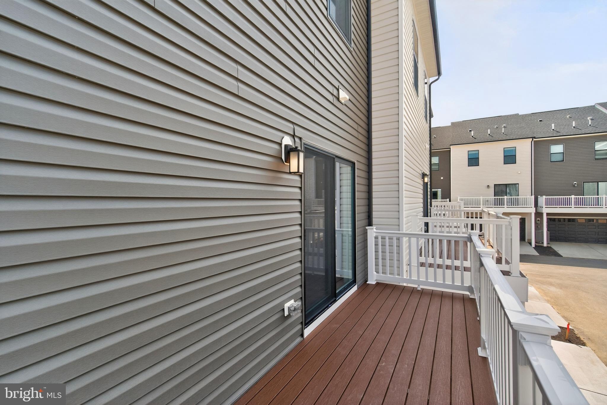 WOODYARD STATION - Residential Lease