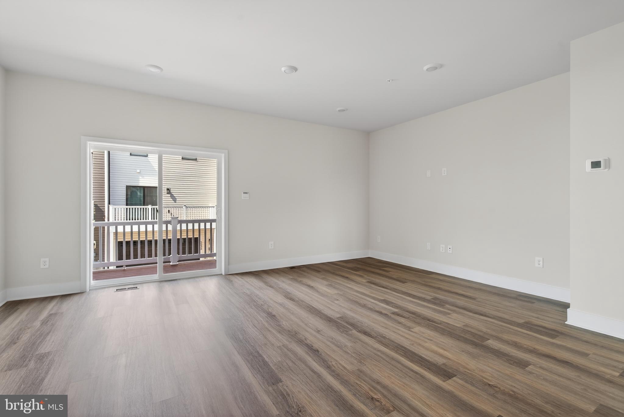 WOODYARD STATION - Residential Lease