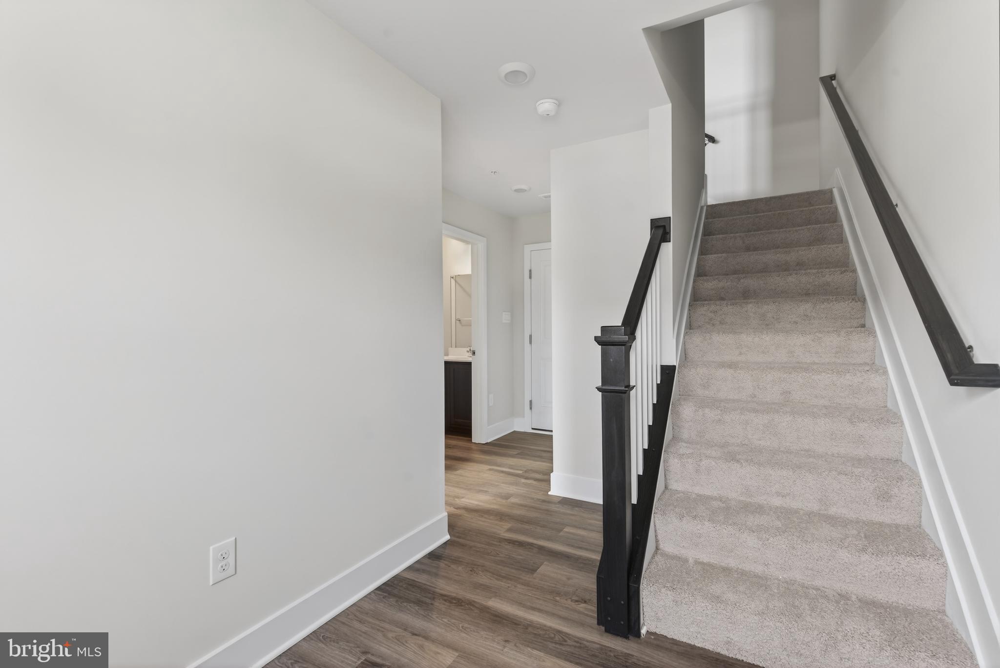 WOODYARD STATION - Residential Lease