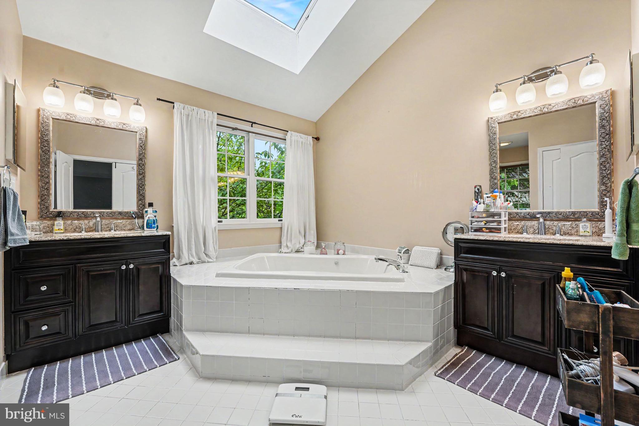 VALLEY FORGE WOODS - Residential