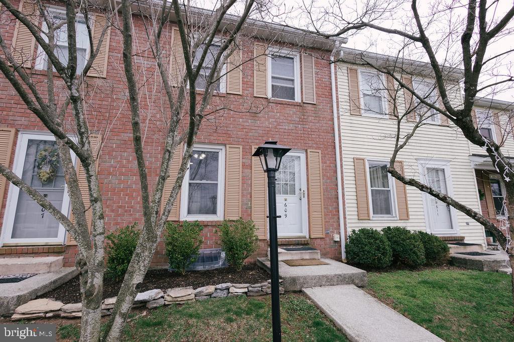 ALLENVIEW - Residential