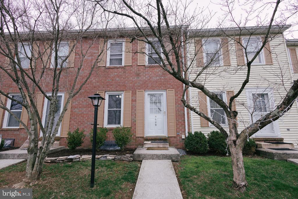 ALLENVIEW - Residential