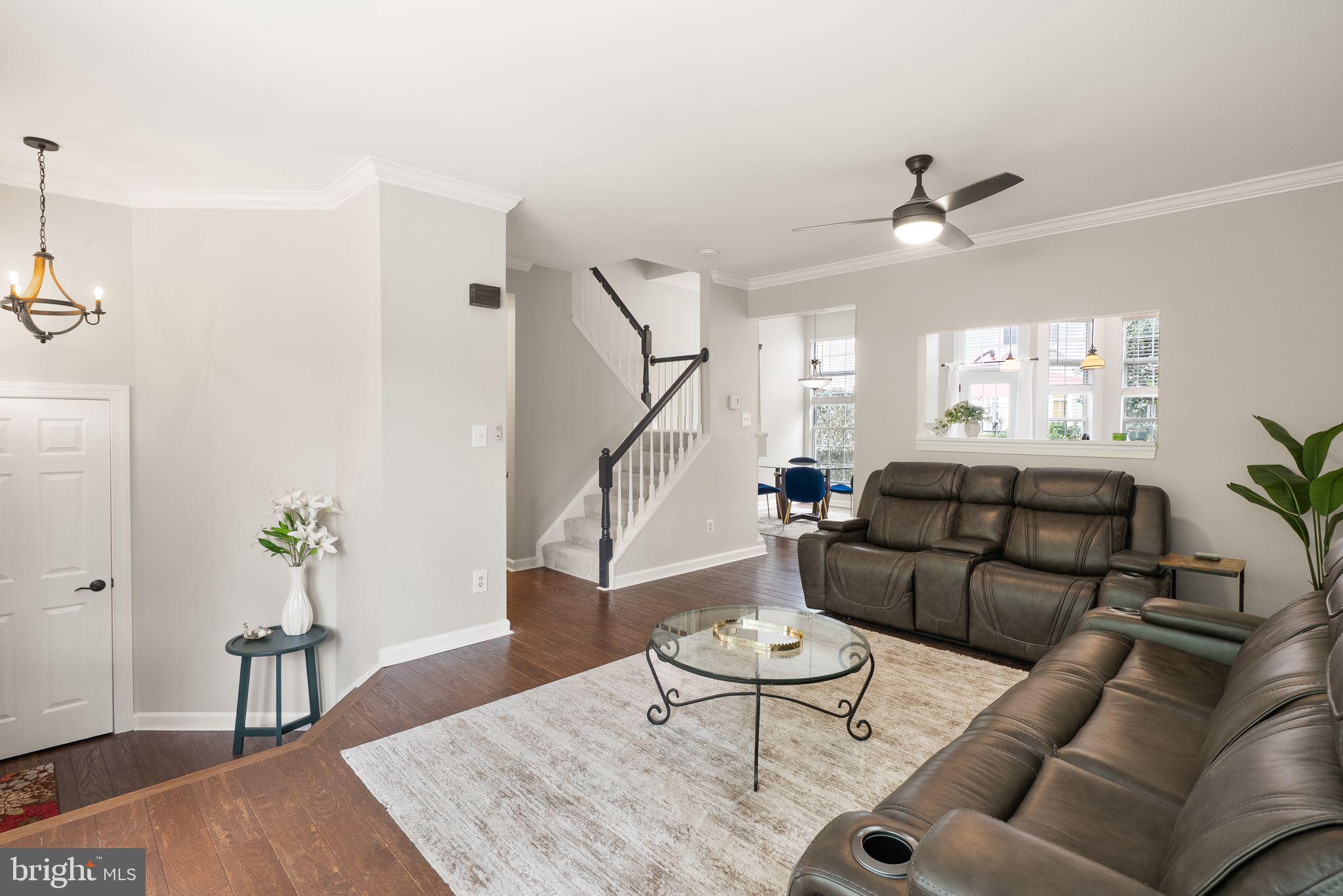 LOWES ISLAND - Residential