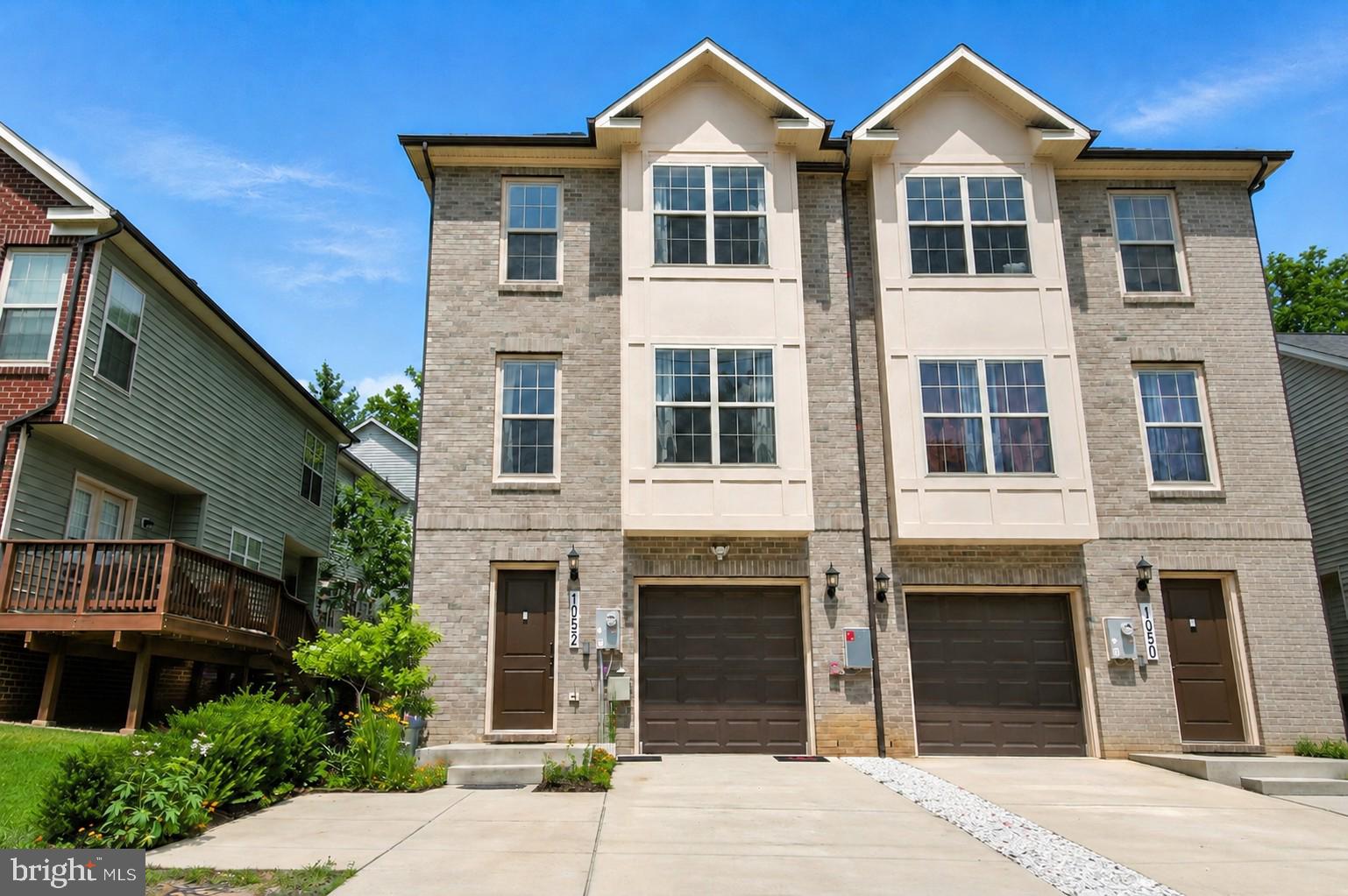 GATEWAY - Residential