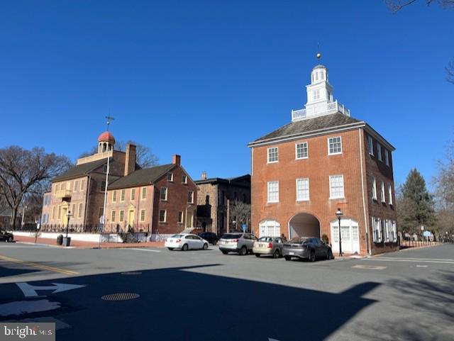 OLD NEW CASTLE - Residential