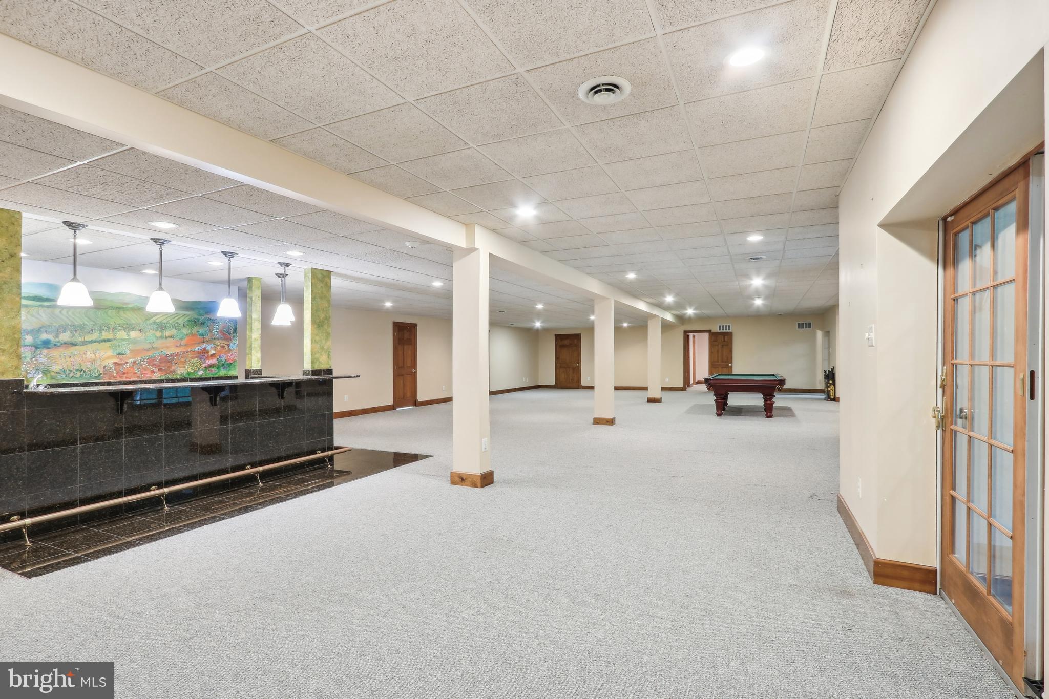 RADNOR HUNT - Residential