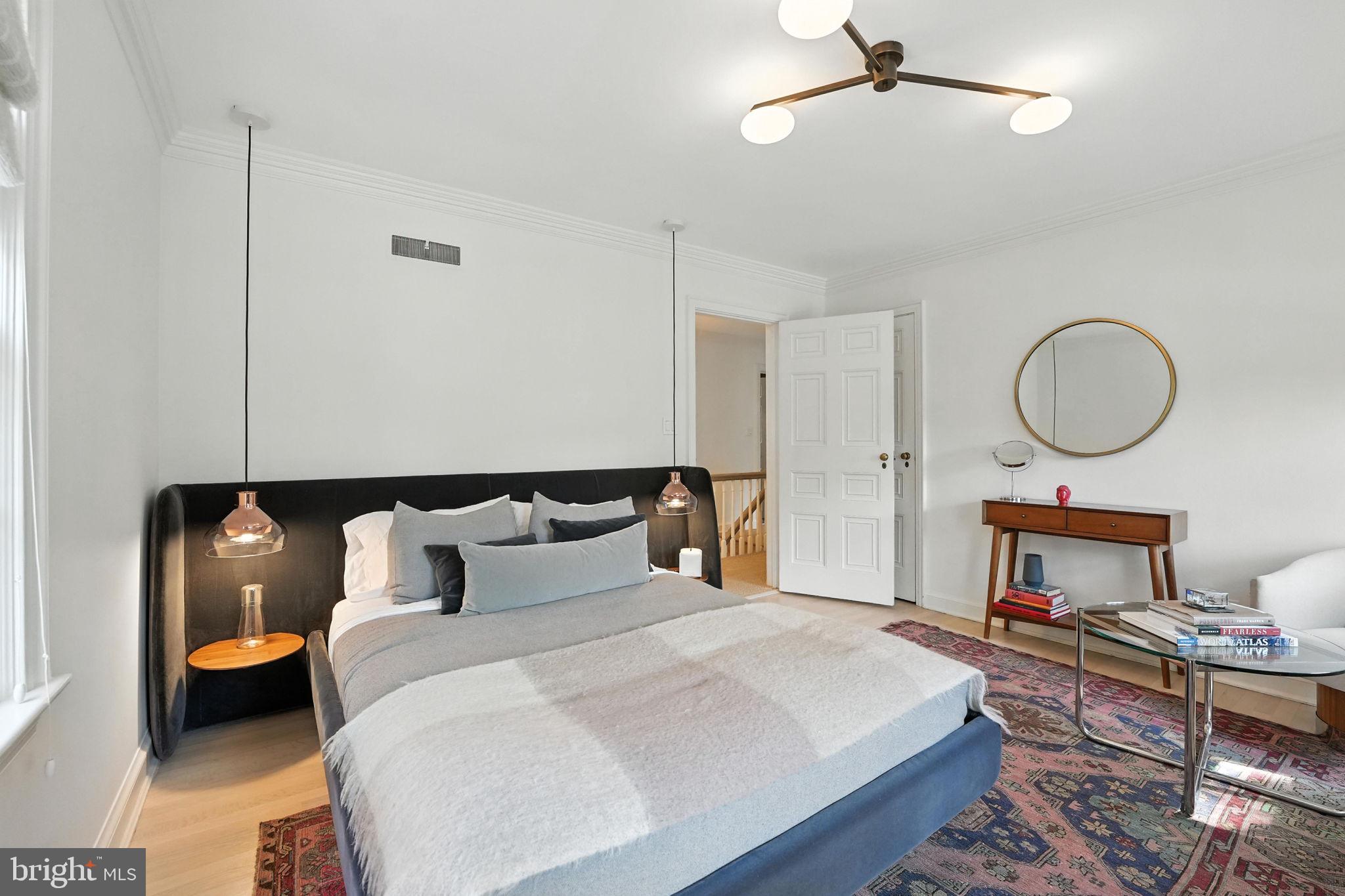 FOXHALL - Residential