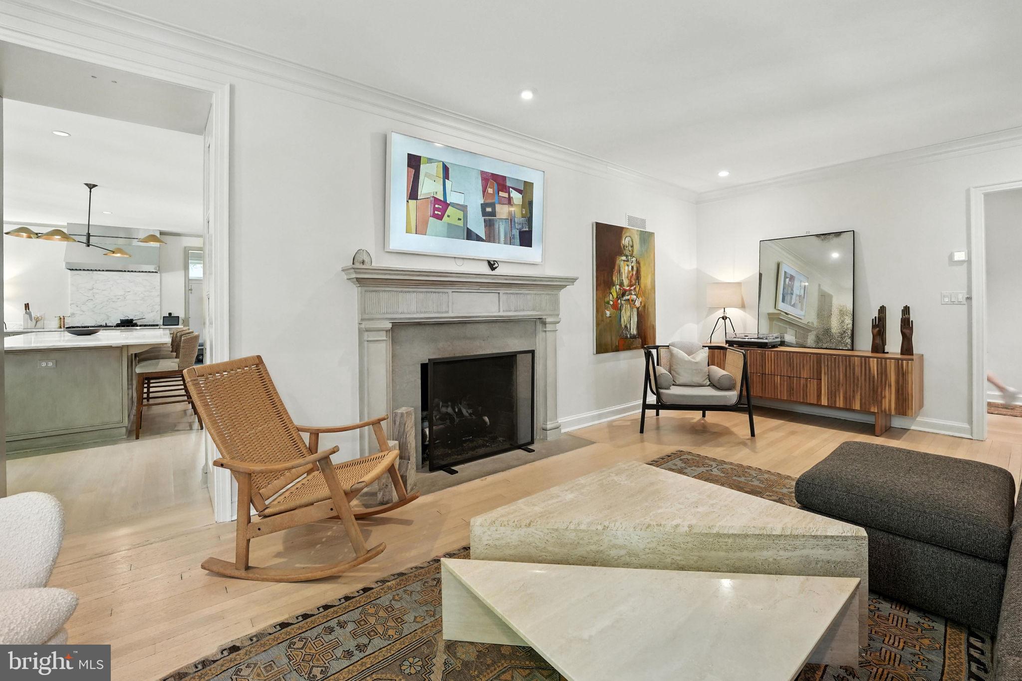 FOXHALL - Residential