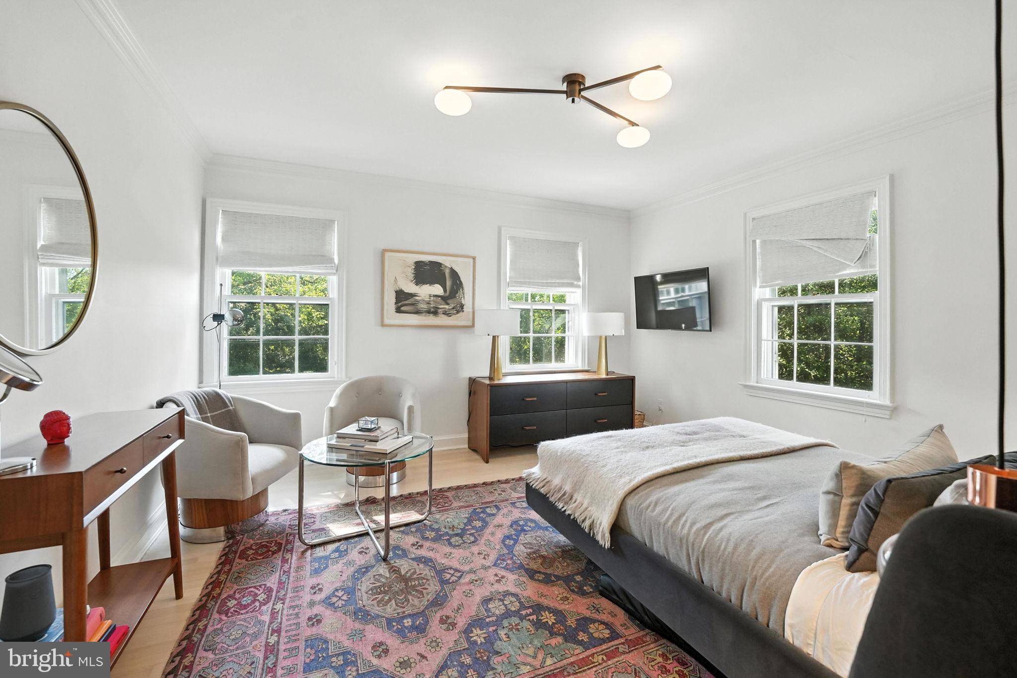 FOXHALL - Residential