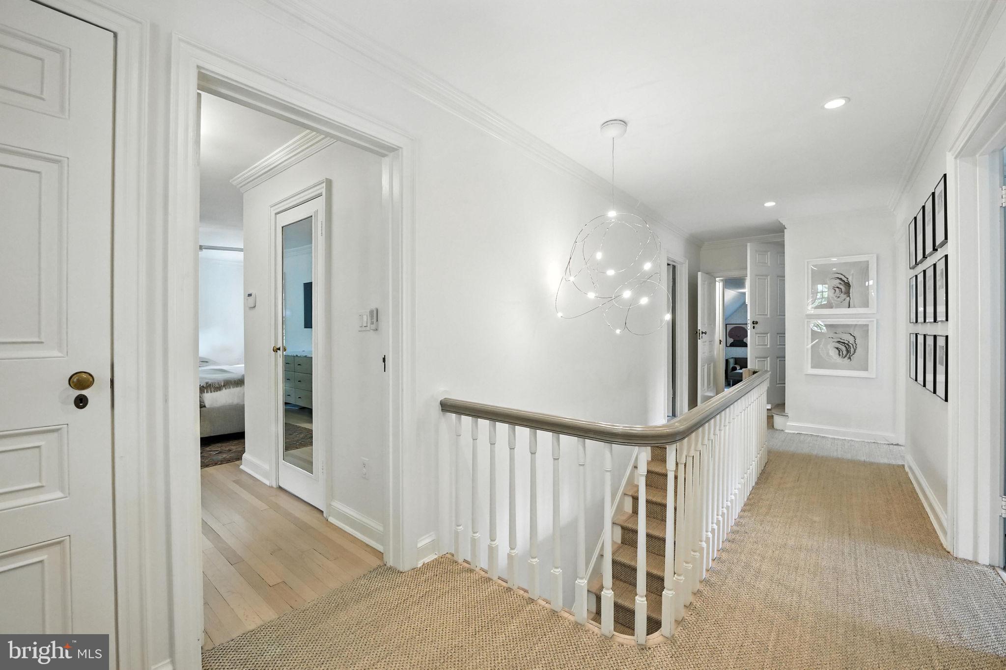 FOXHALL - Residential