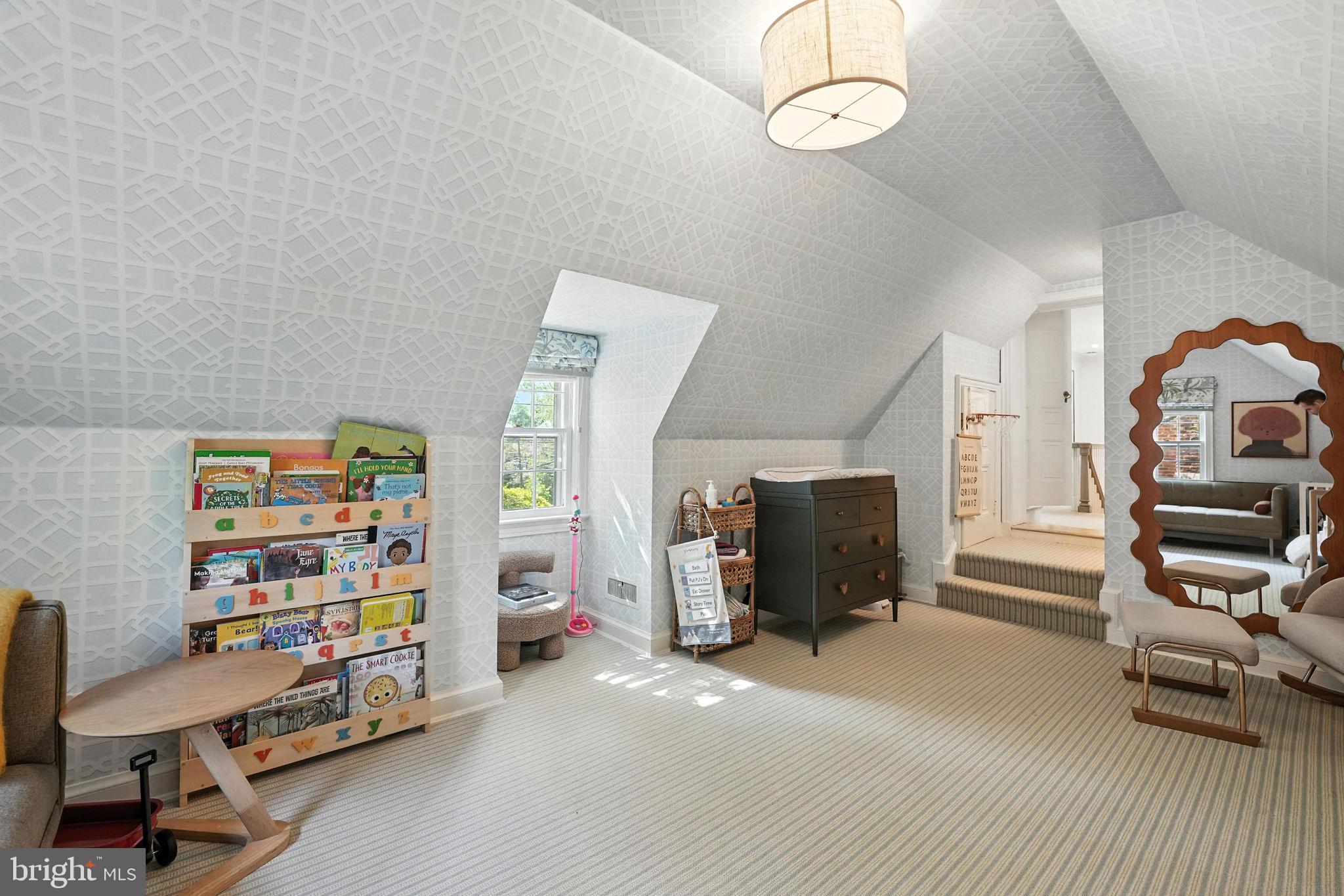 FOXHALL - Residential