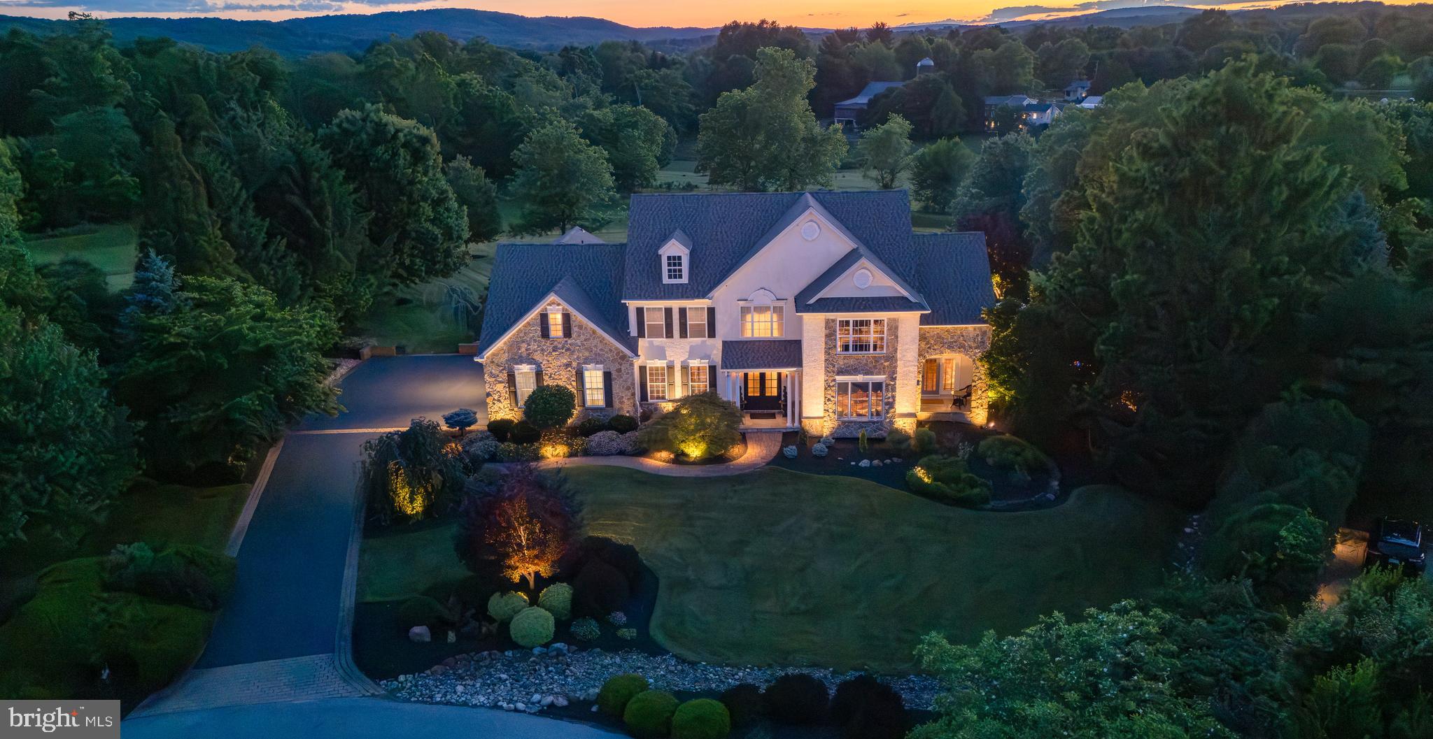 KIMBERTON HUNT - Residential