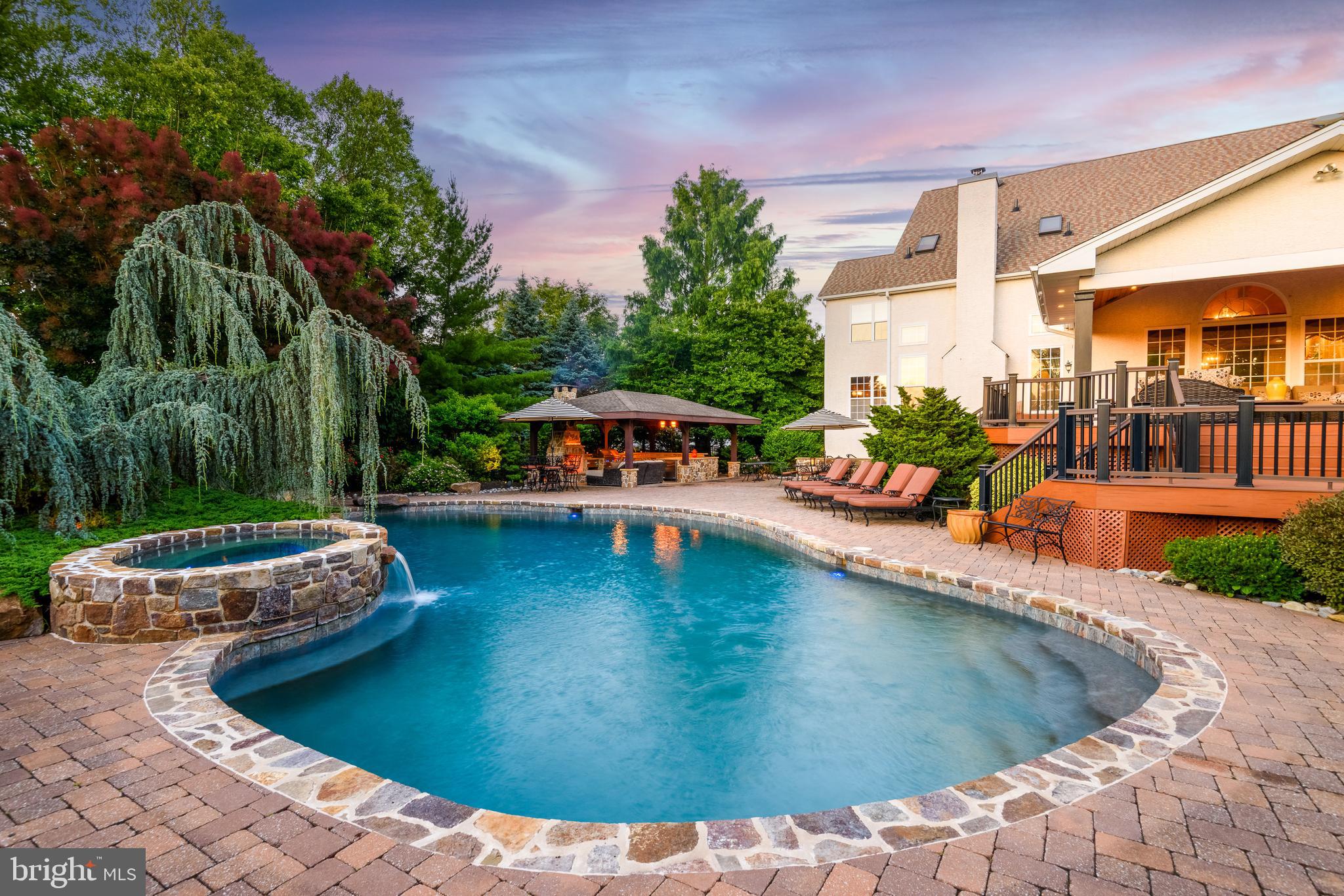 KIMBERTON HUNT - Residential