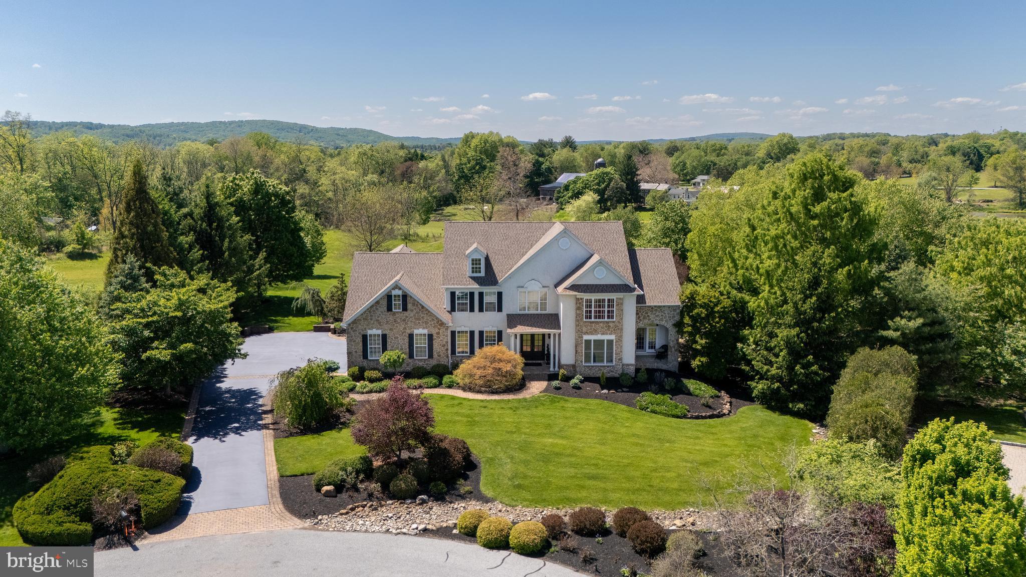 KIMBERTON HUNT - Residential