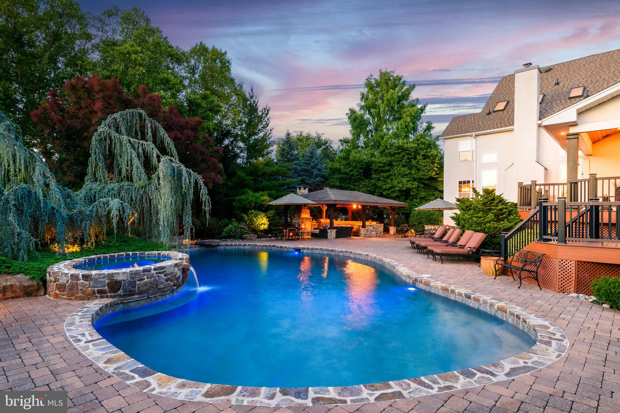 KIMBERTON HUNT - Residential