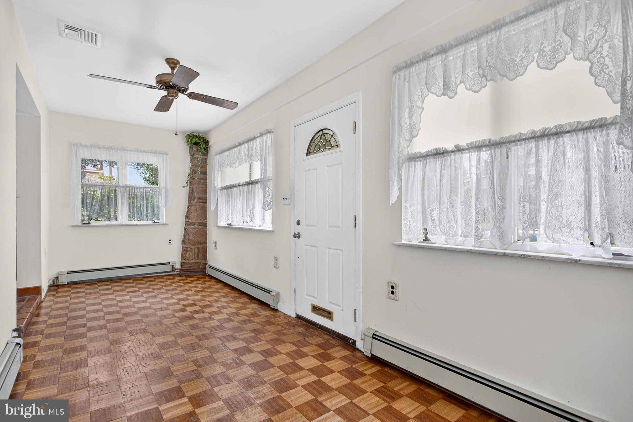 HAVERTOWN - Residential