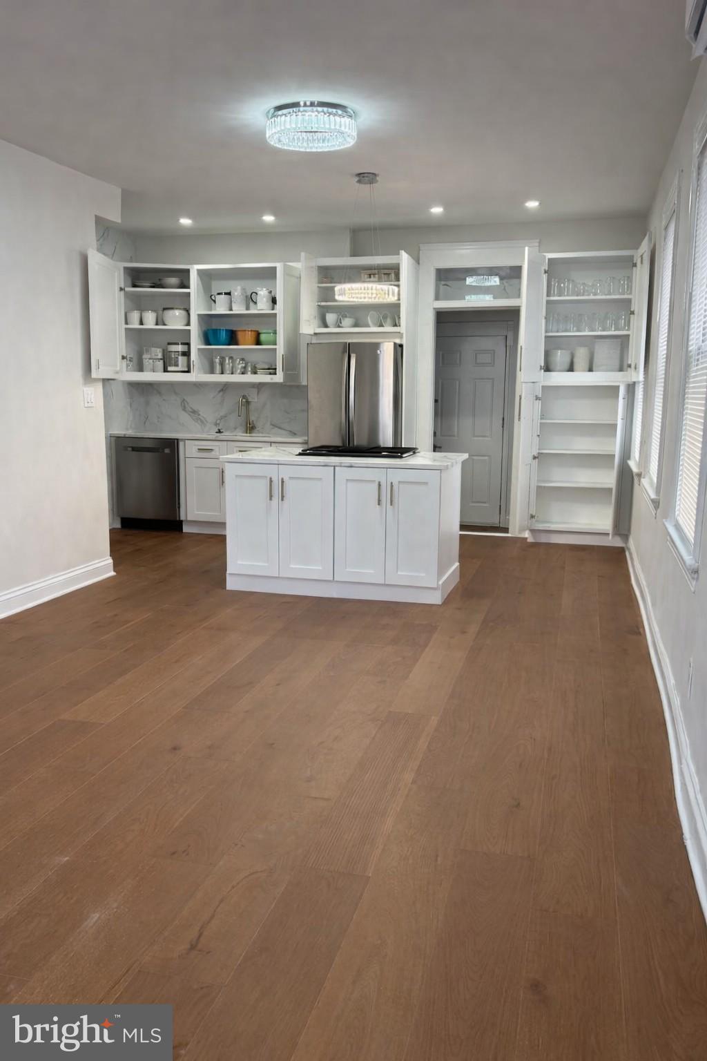 BRIGHTWOOD - Residential