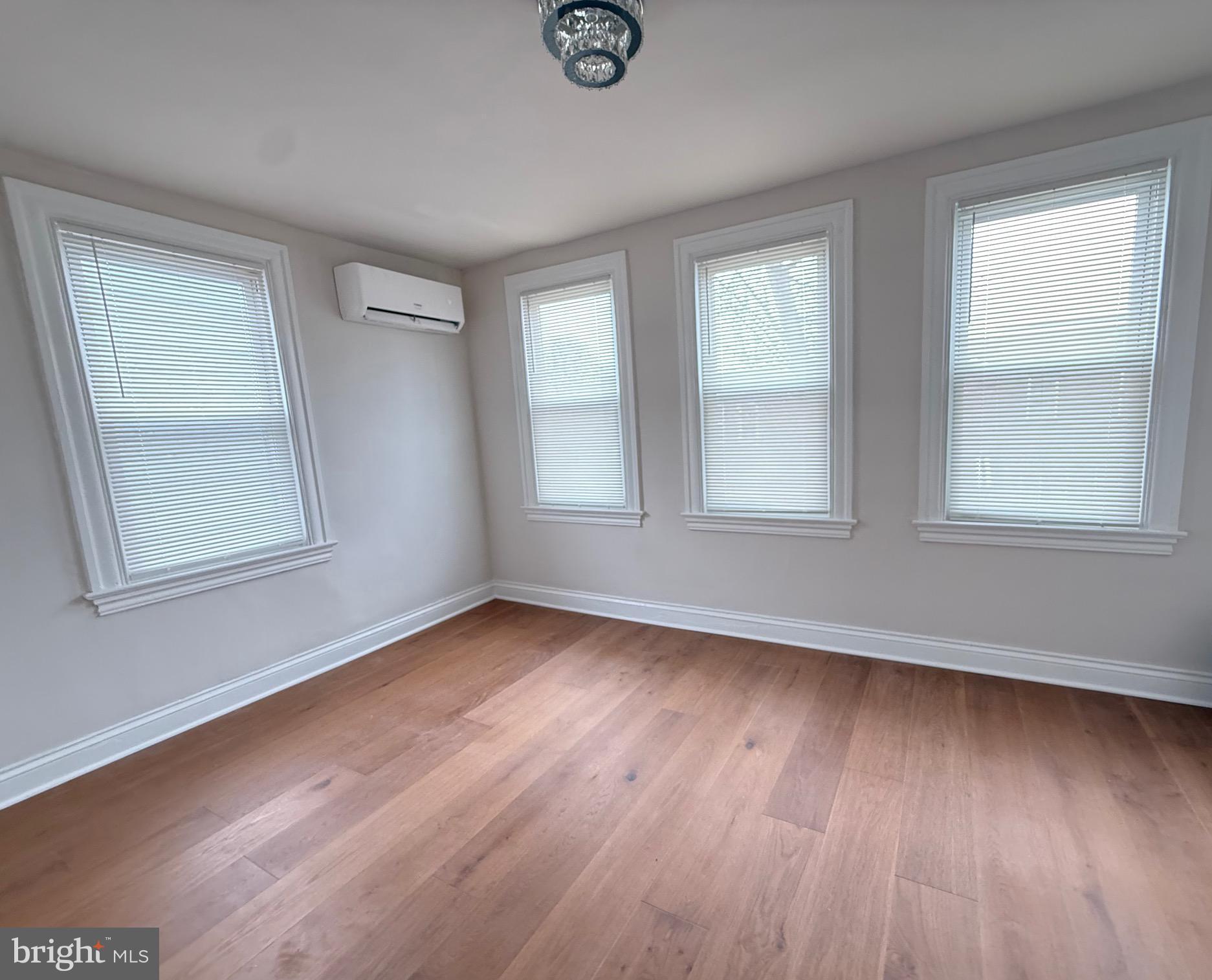 BRIGHTWOOD - Residential