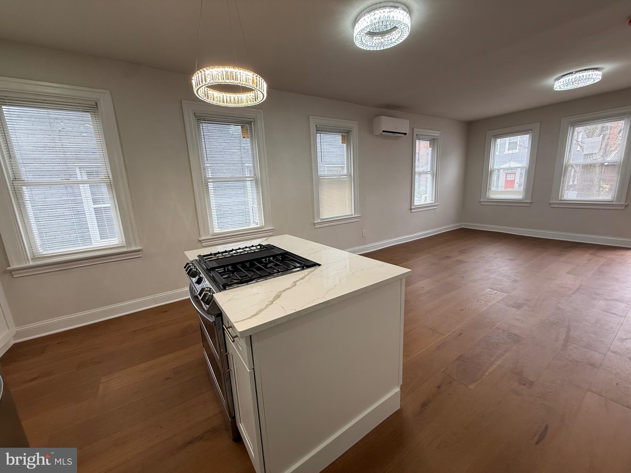 BRIGHTWOOD - Residential