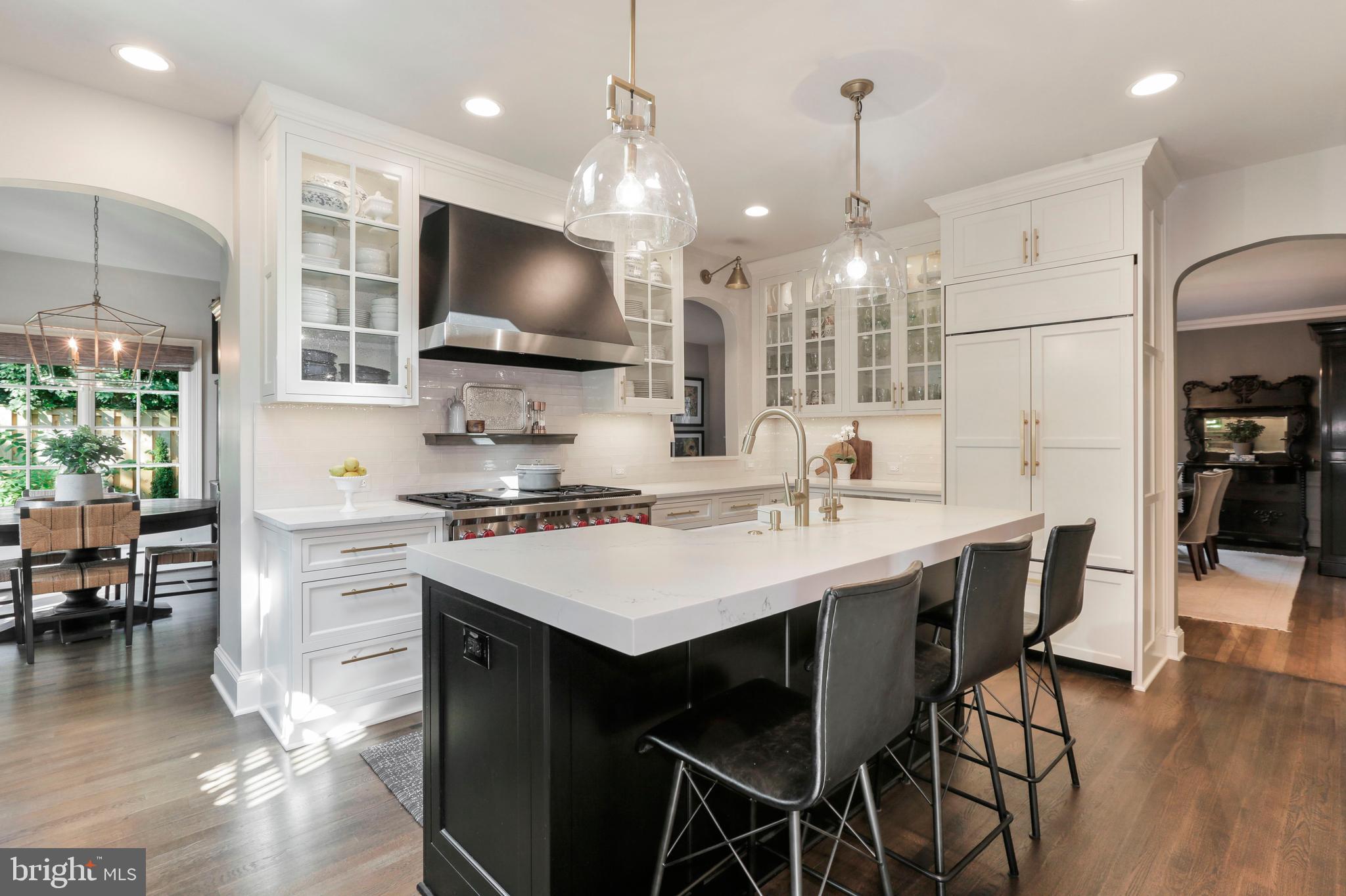CHEVY CHASE VILLAGE - Residential