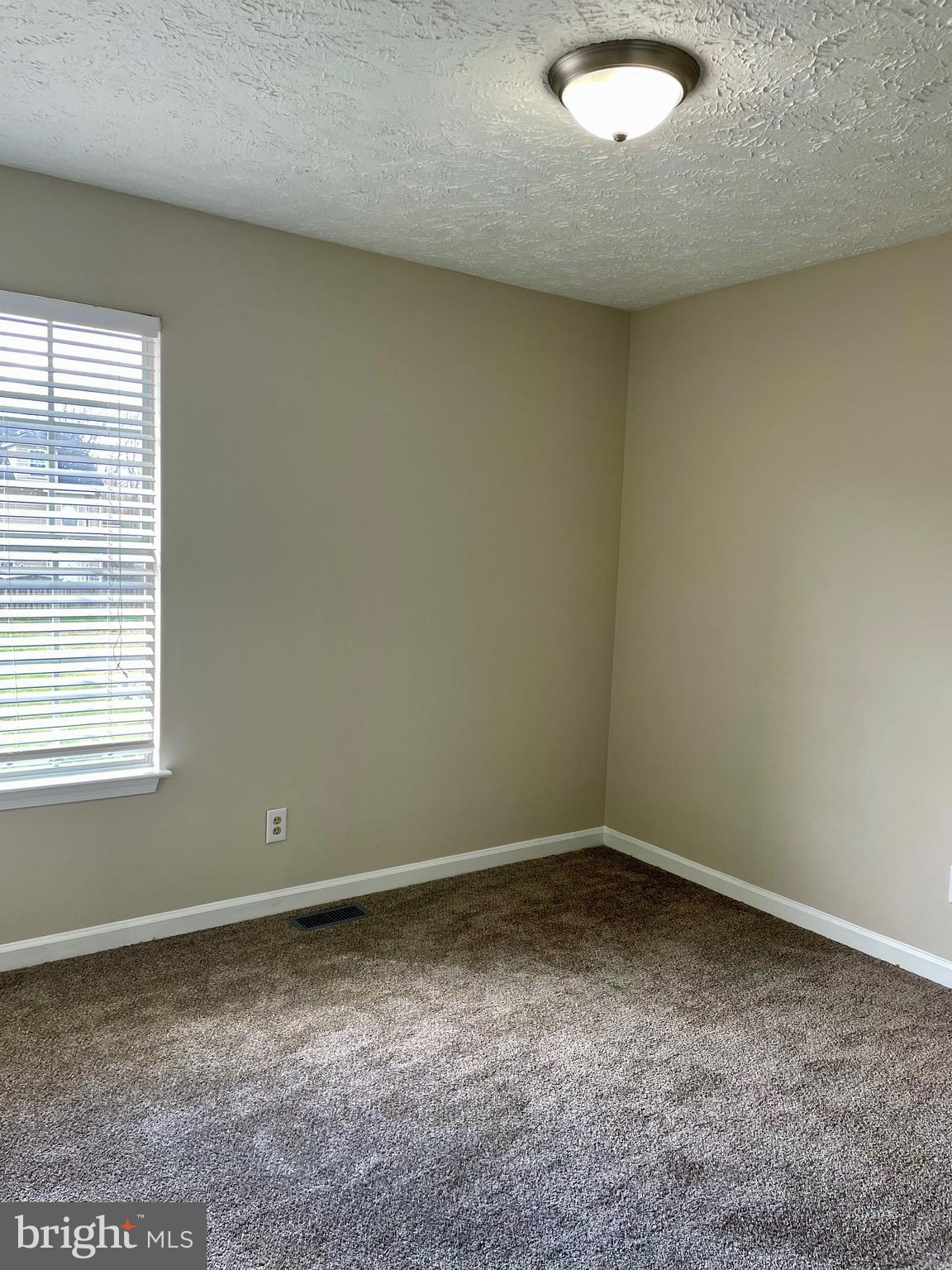 MALLARDS LANDING - Residential Lease