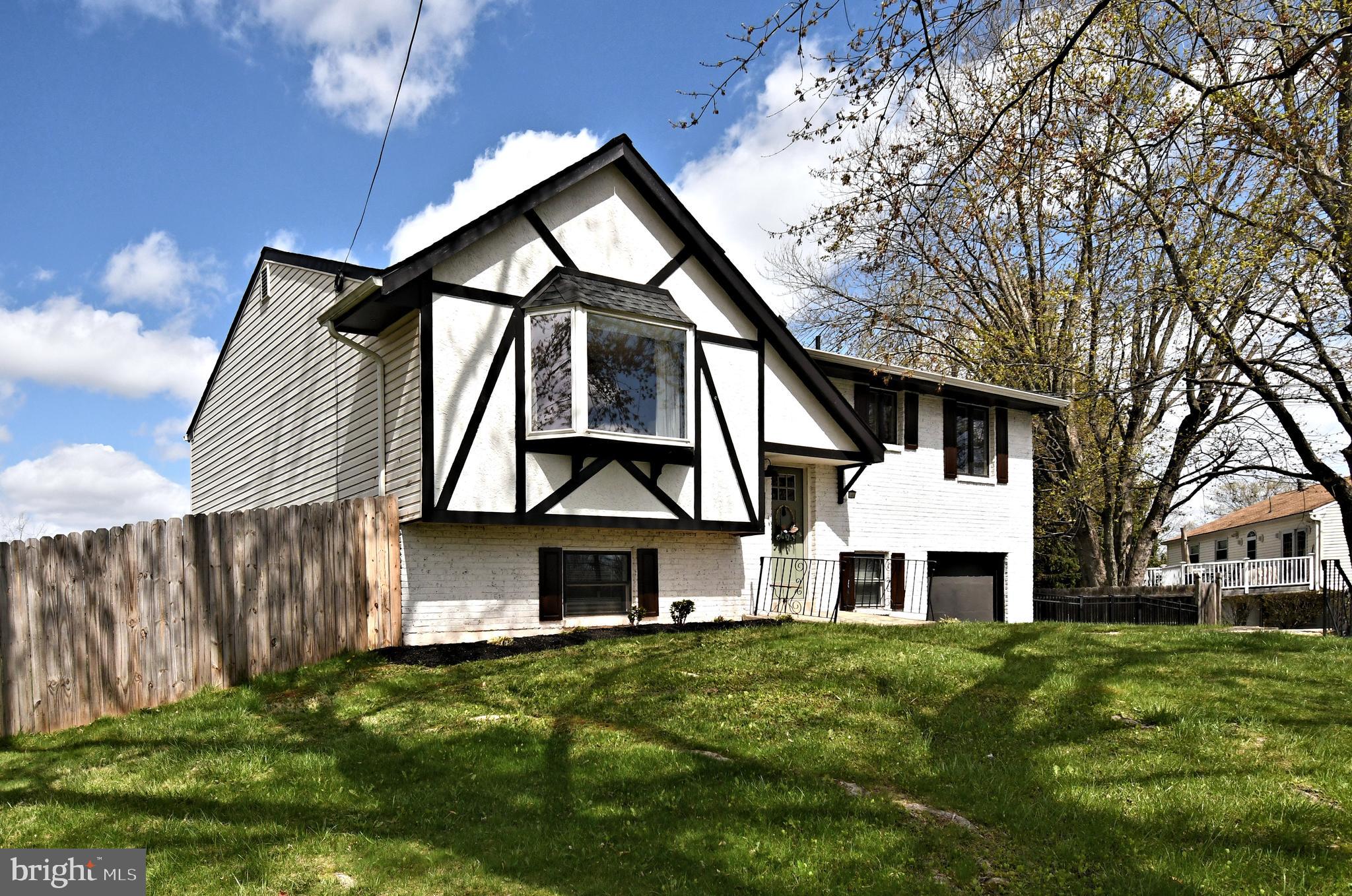 PALOMINO FARMS - Residential