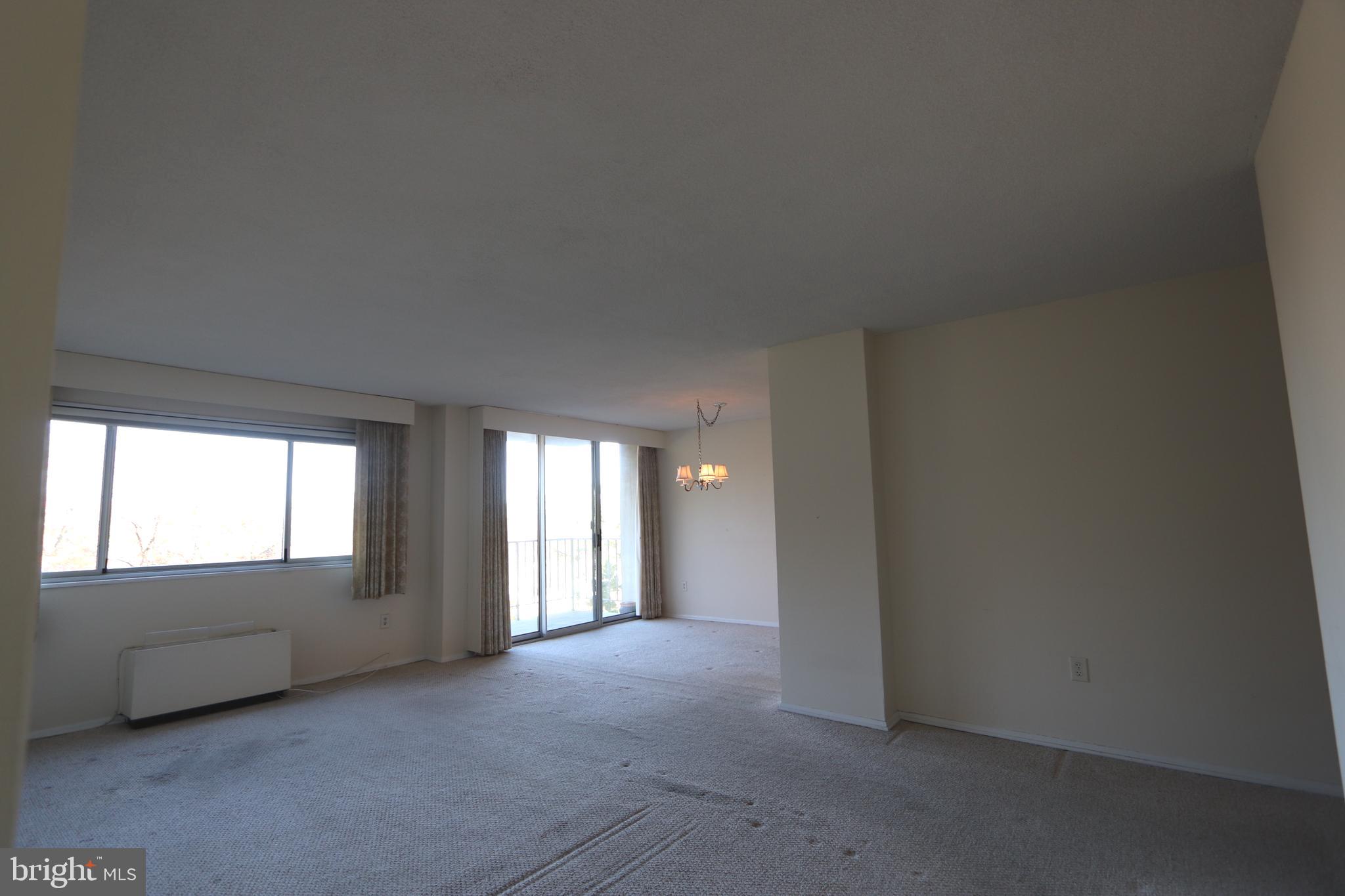 HUNTING CREEK CLUB CONDOMINIUMS - Residential