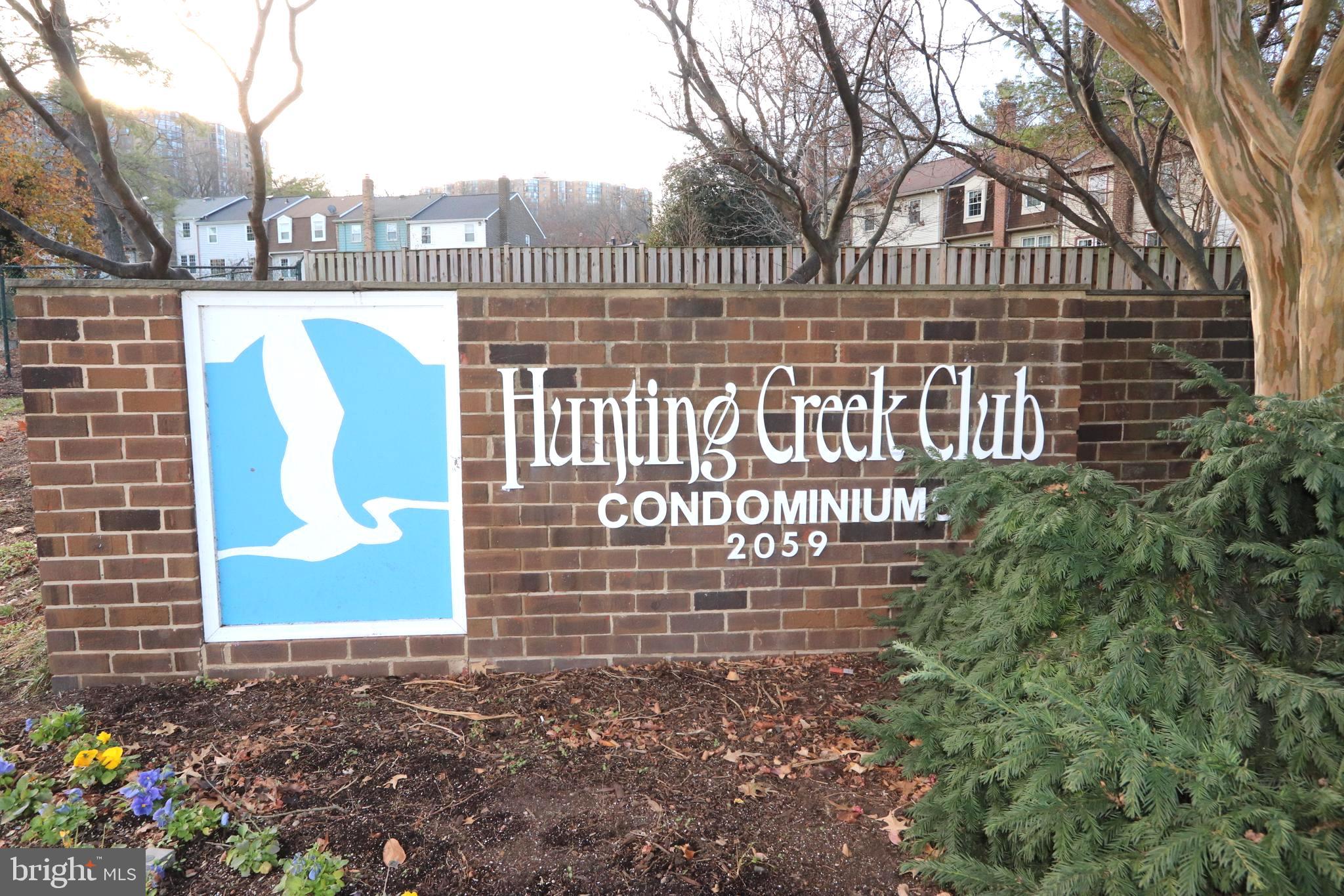 HUNTING CREEK CLUB CONDOMINIUMS - Residential