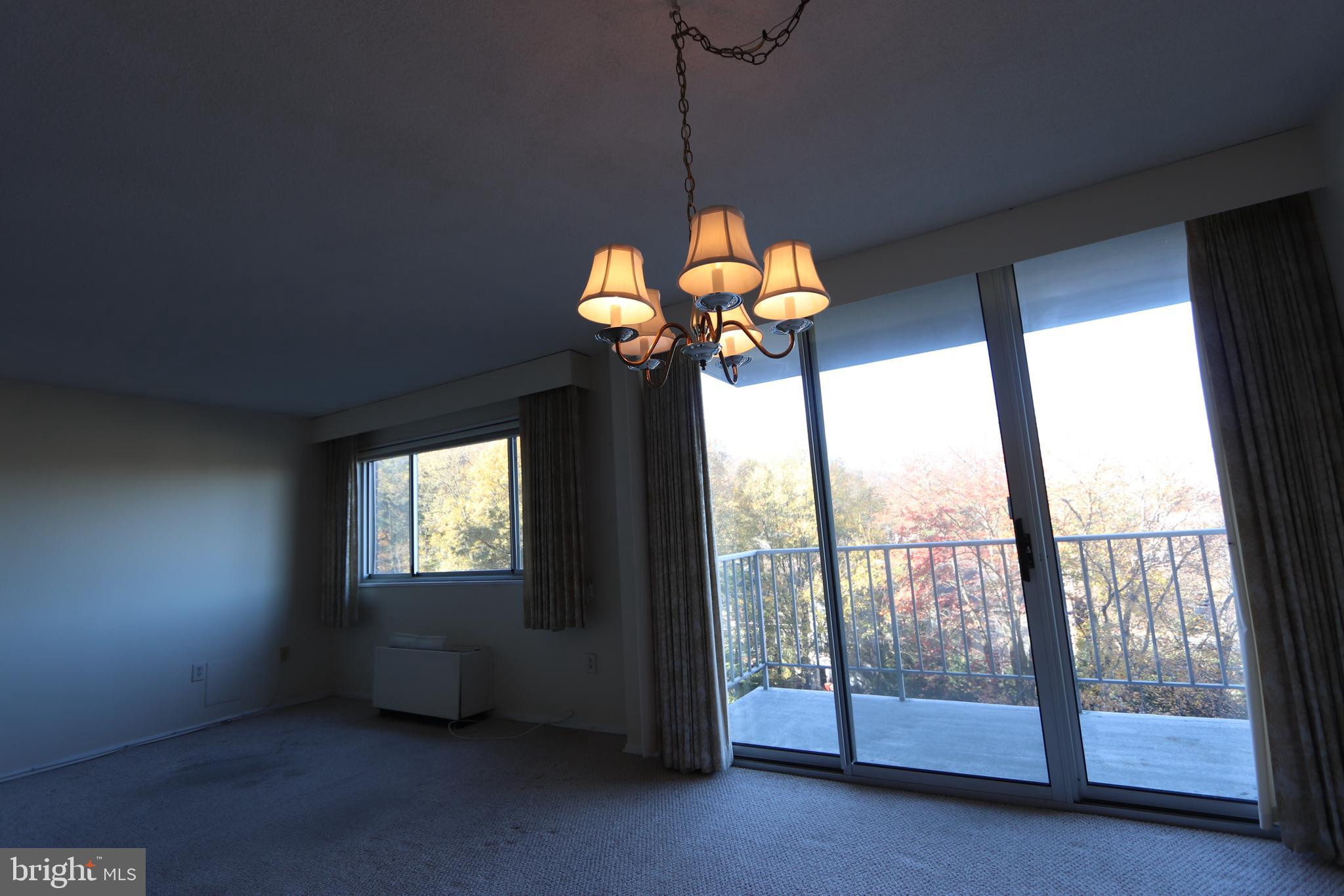 HUNTING CREEK CLUB CONDOMINIUMS - Residential