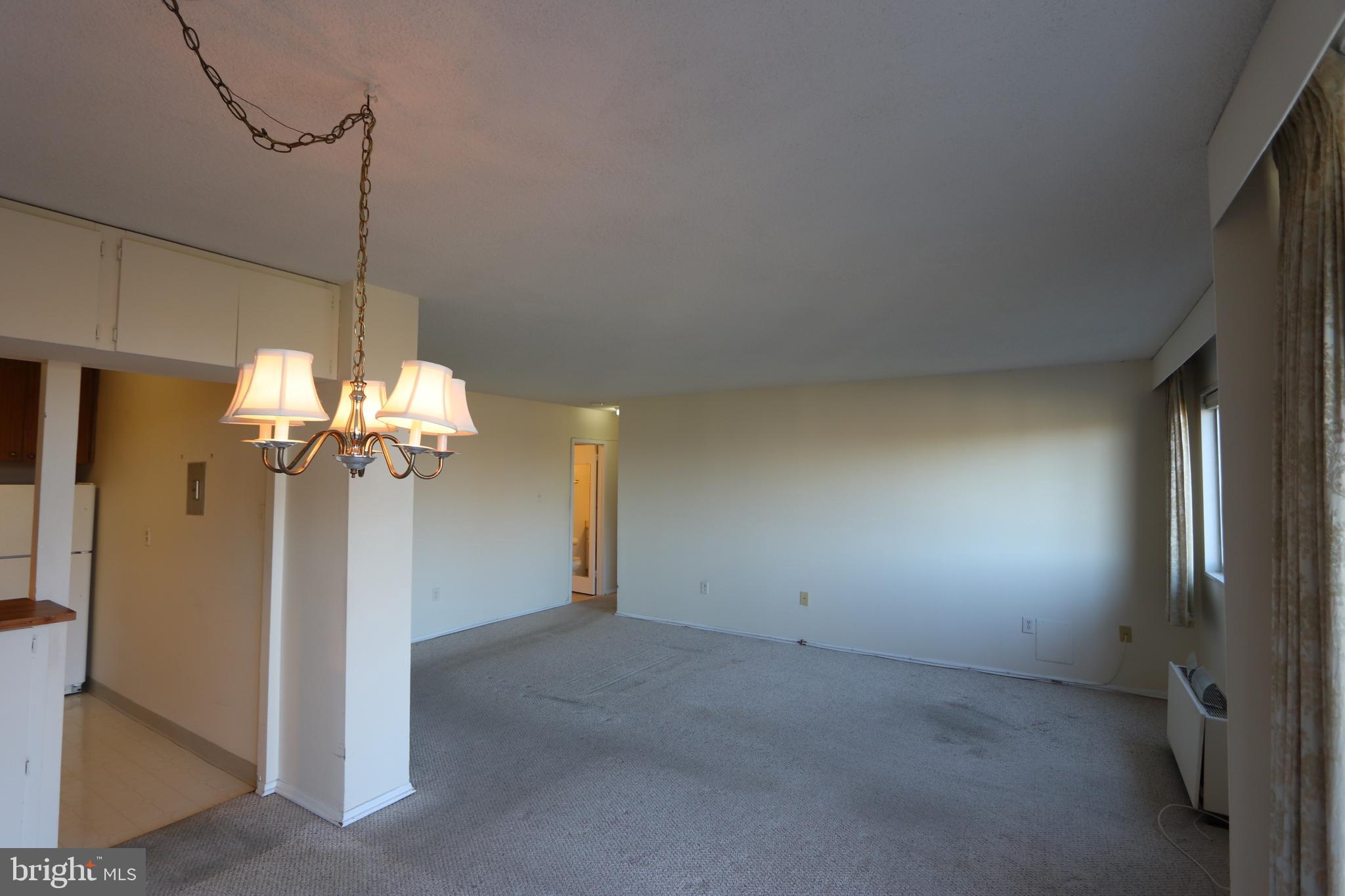 HUNTING CREEK CLUB CONDOMINIUMS - Residential