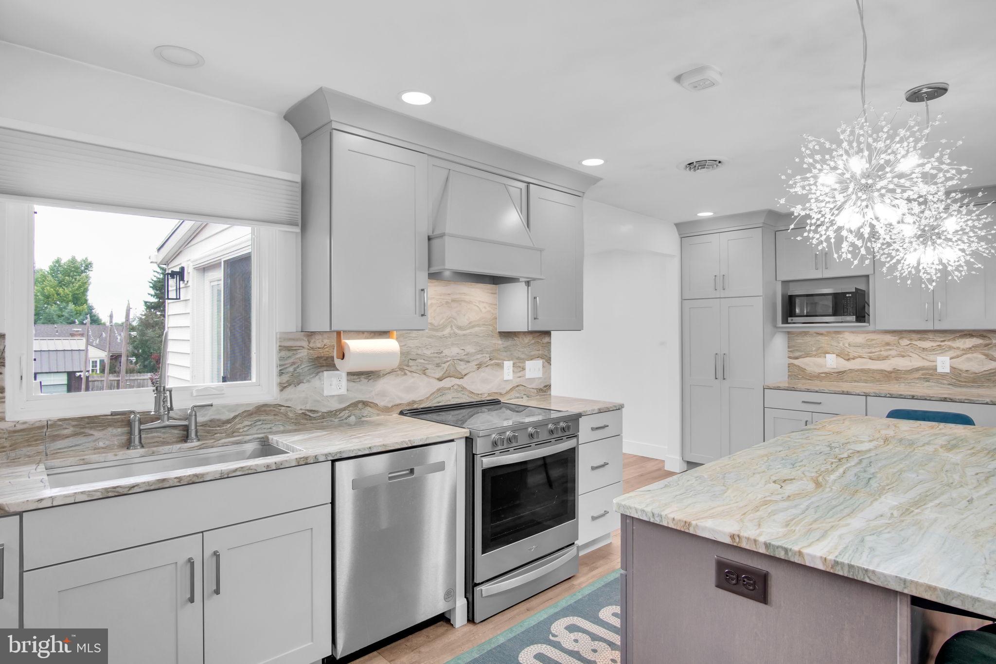 DERRY TOWNSHIP - Residential