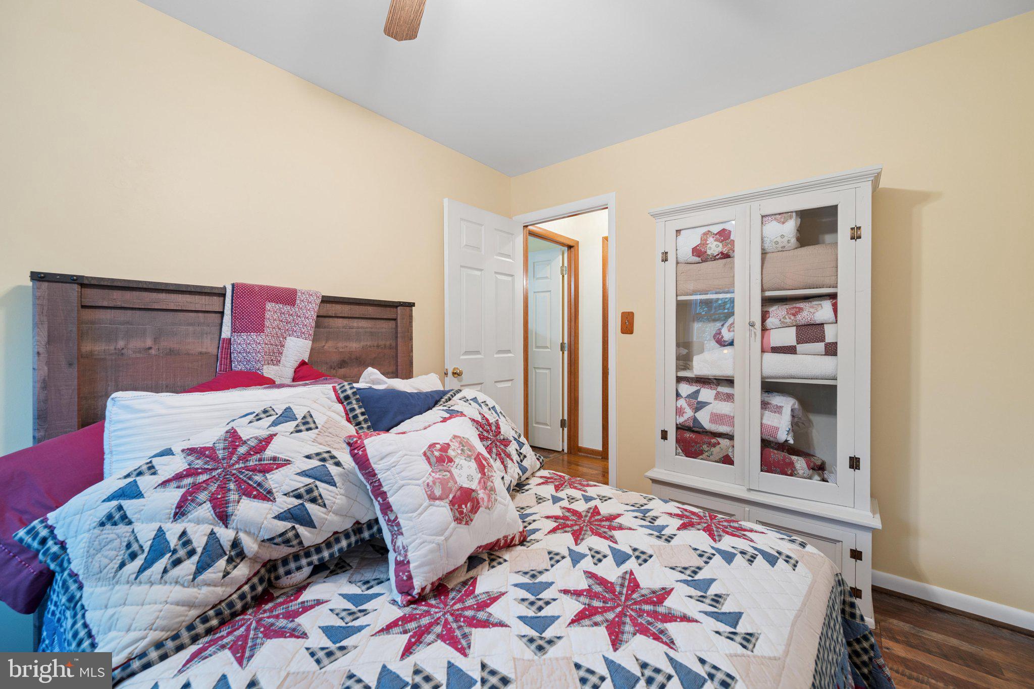 POTOMAC MANOR - Residential