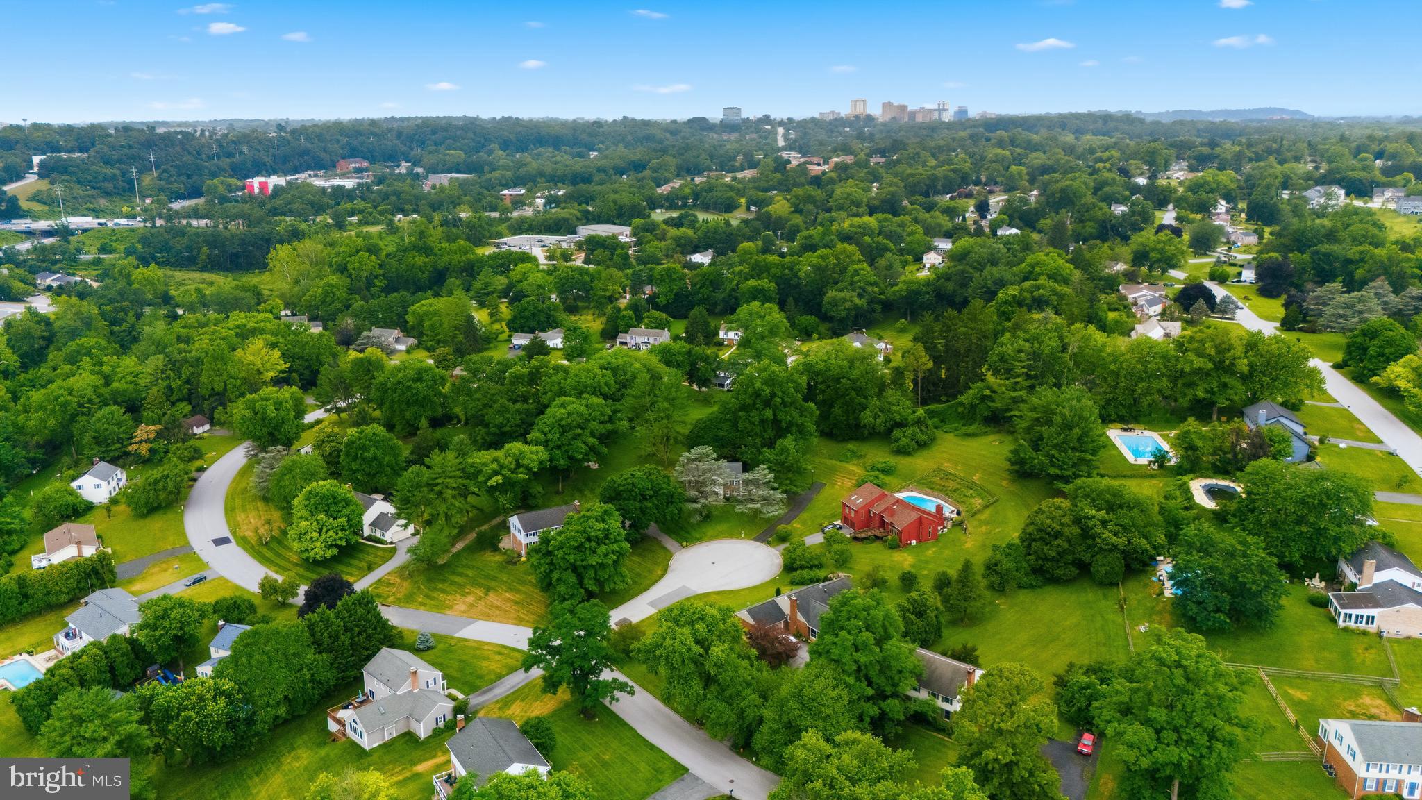 HUNT CLUB FARMS - Residential
