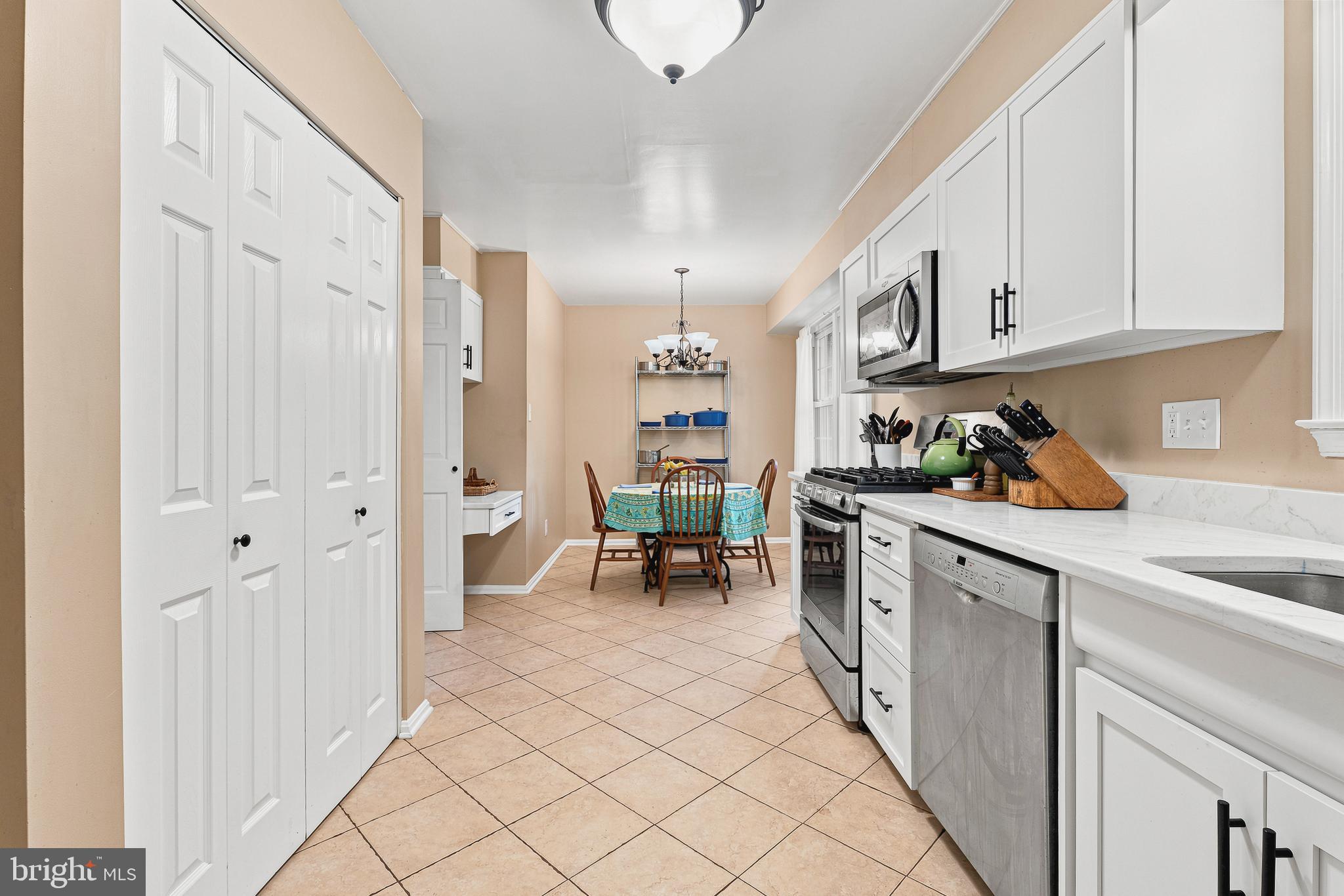 HUNT CLUB FARMS - Residential