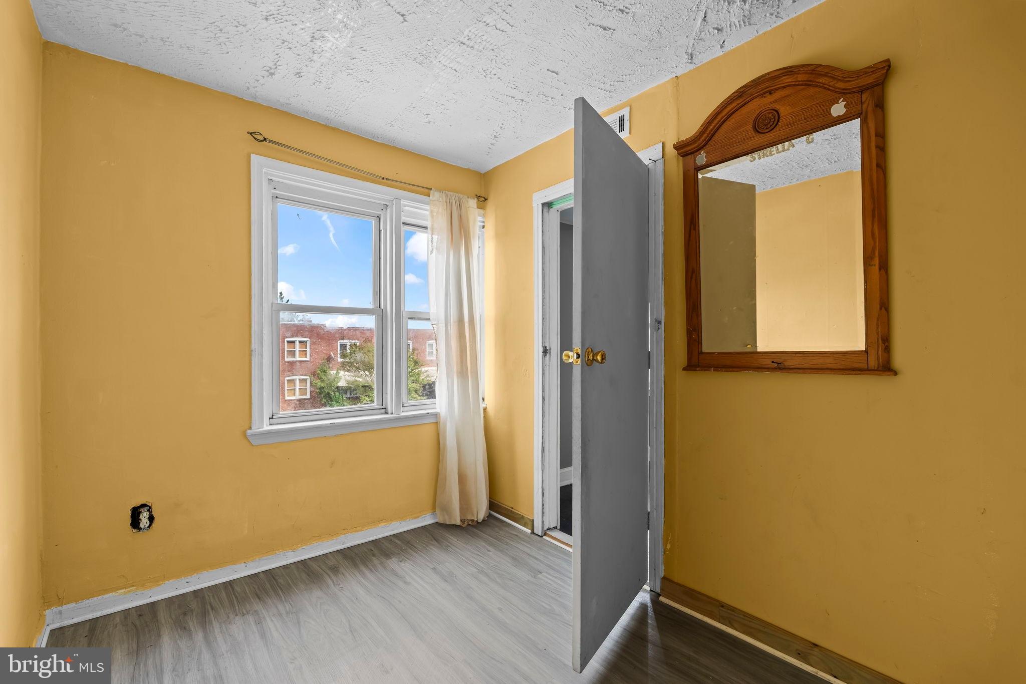 RITCHIE HEIGHTS - Residential