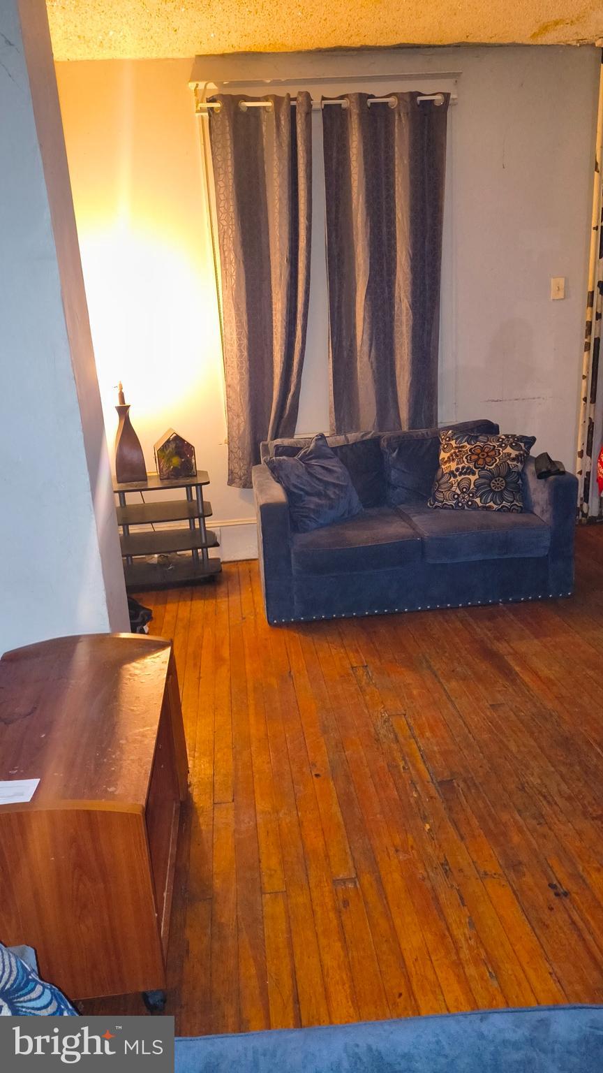 PHILADELPHIA - Residential