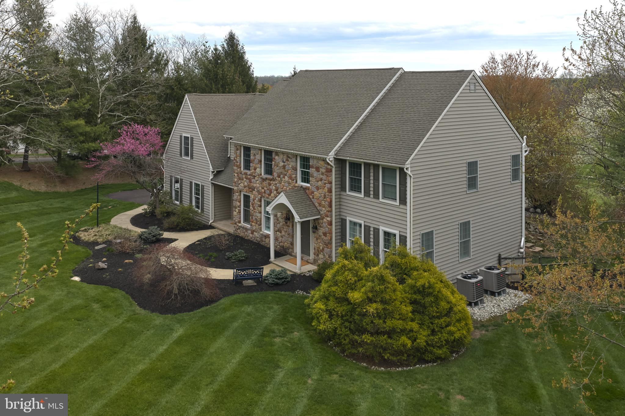 RIDGEVIEW FARMS - Residential