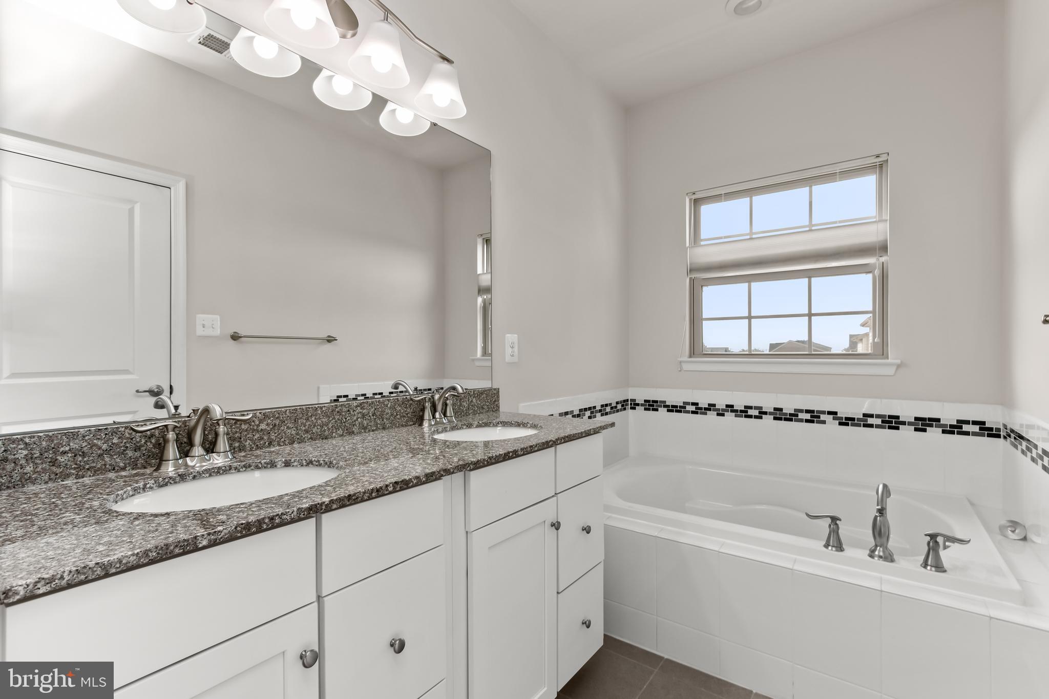 WESTSIDE - Residential