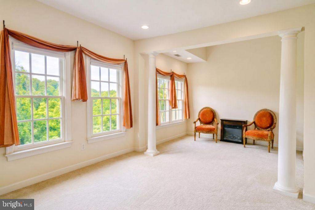 BEACON HILL - Residential