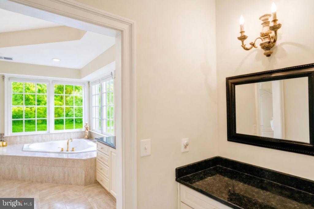 BEACON HILL - Residential