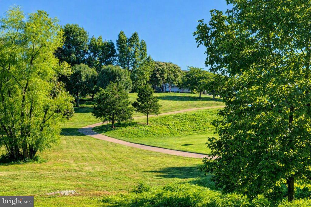 BEACON HILL - Residential