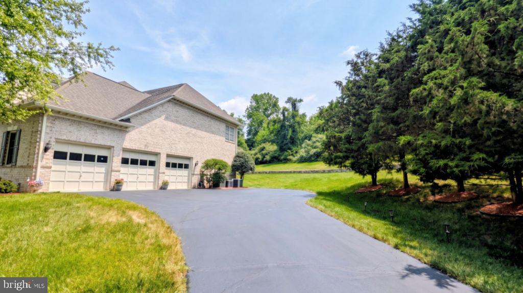 BEACON HILL - Residential